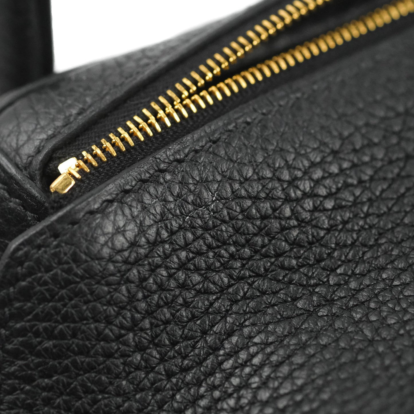 Hermès Lindy 26 Black Clemence Gold Hardware