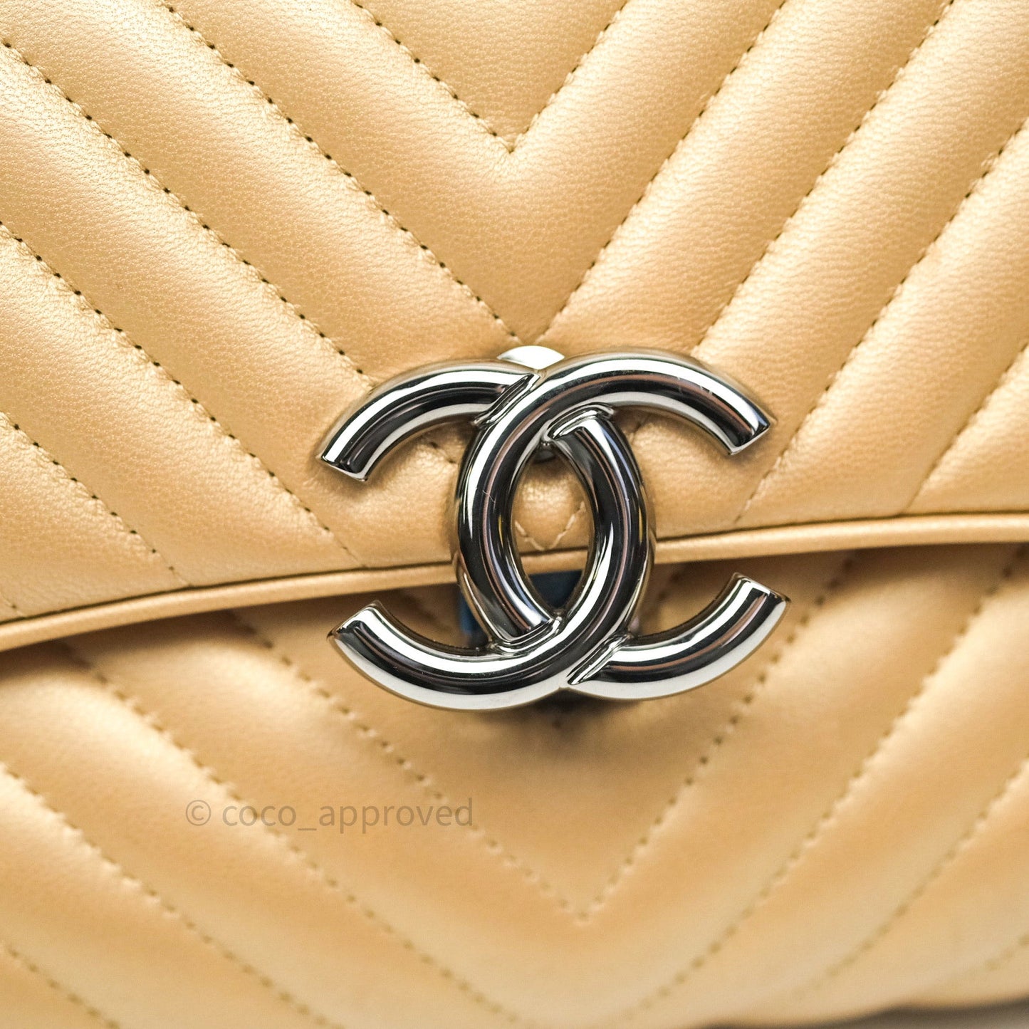 Chanel Clutch Gold Calfskin Chevron Silver Hardware