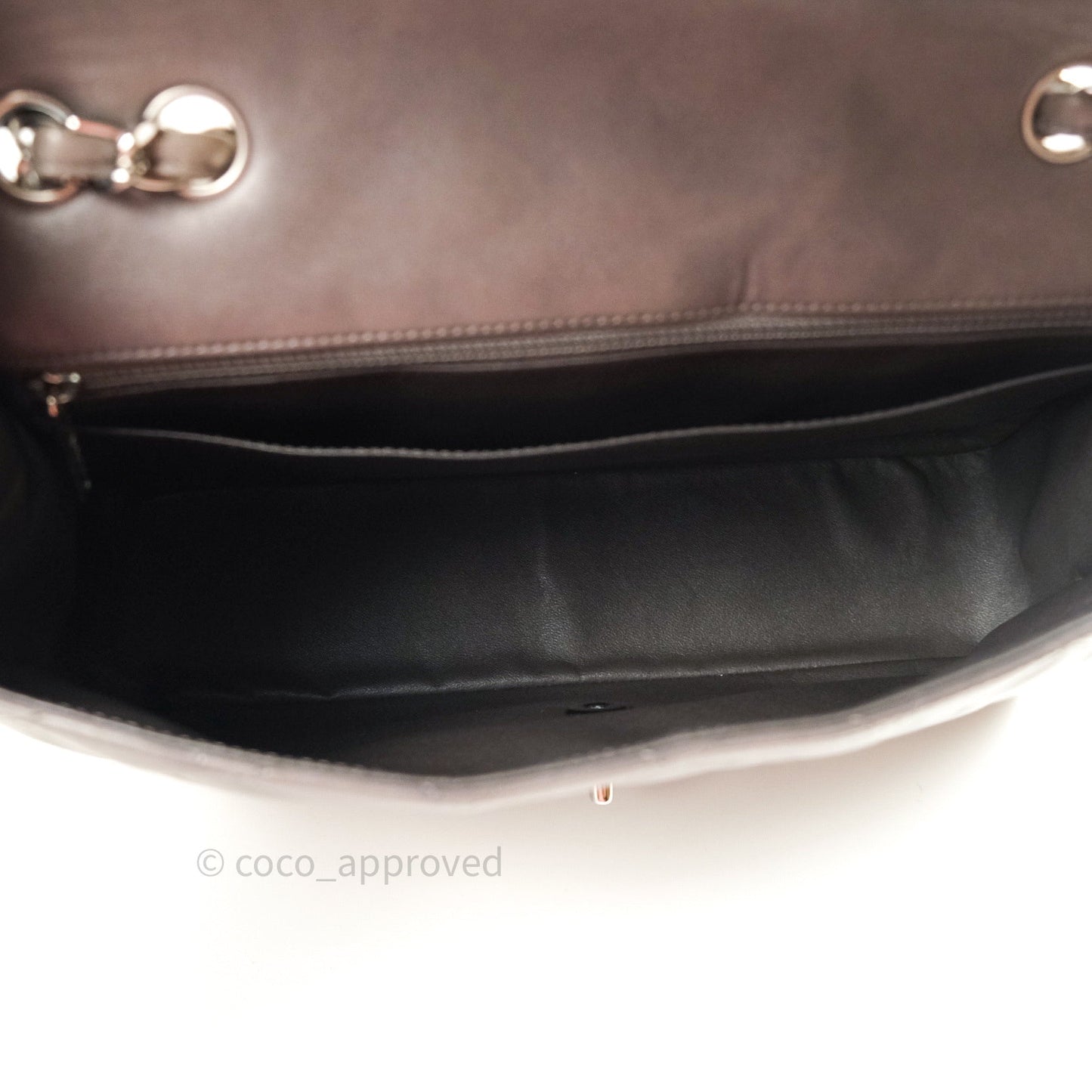 Chanel Jumbo Single Flap Grey Lambskin Silver Hardware⁣⁣
