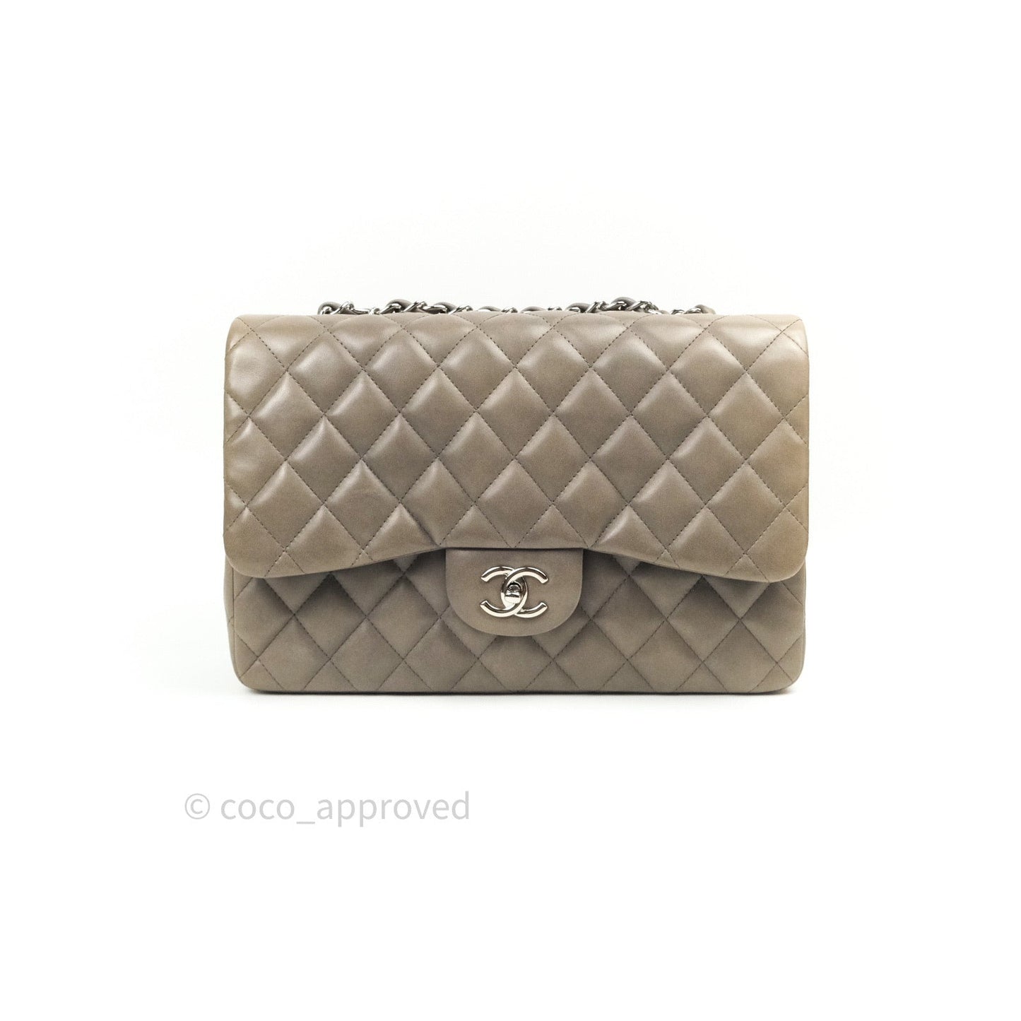 Chanel Jumbo Single Flap Grey Lambskin Silver Hardware⁣⁣