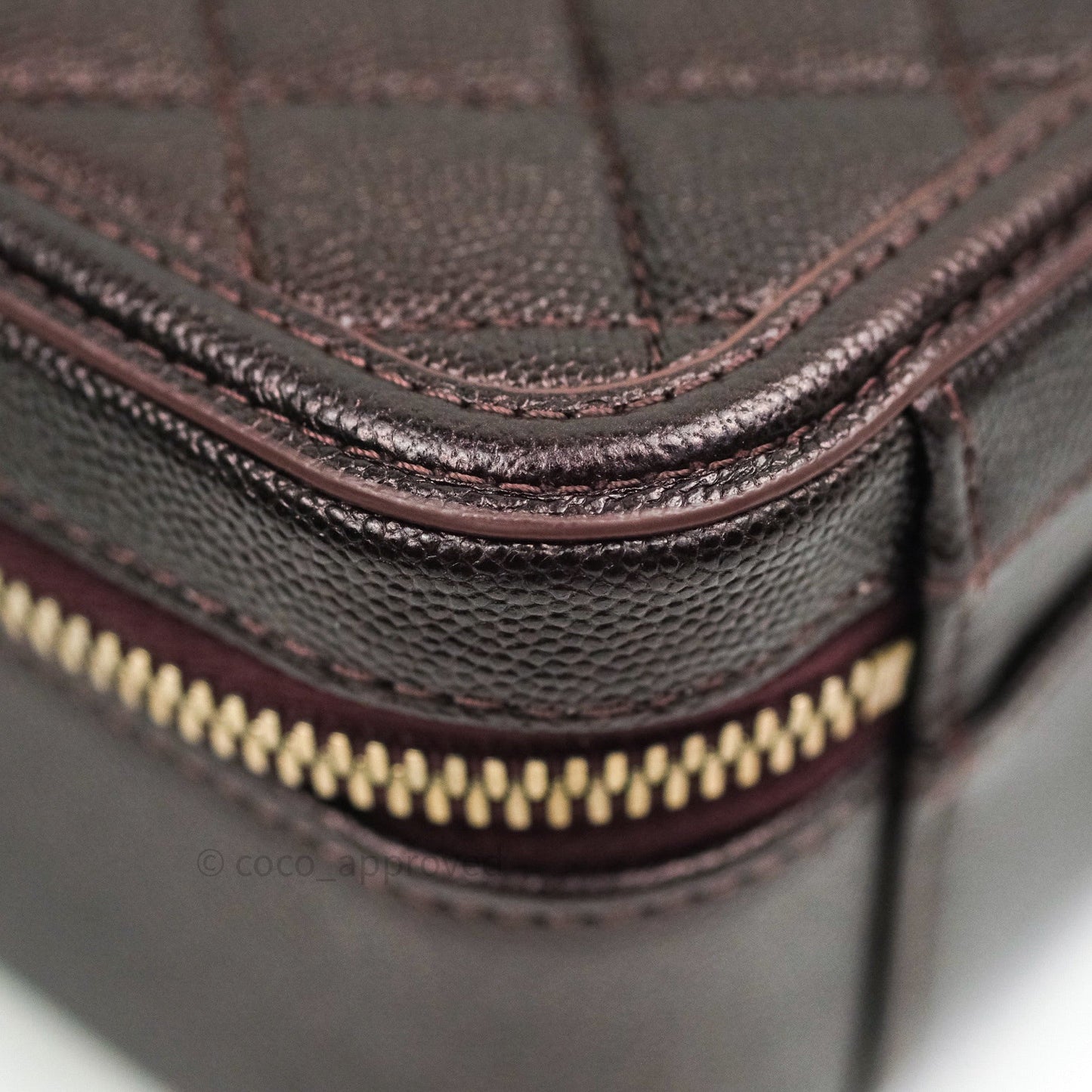 Chanel Quilted Medium CC Filigree Vanity Case Iridescent Burgundy Caviar Gold Hardware