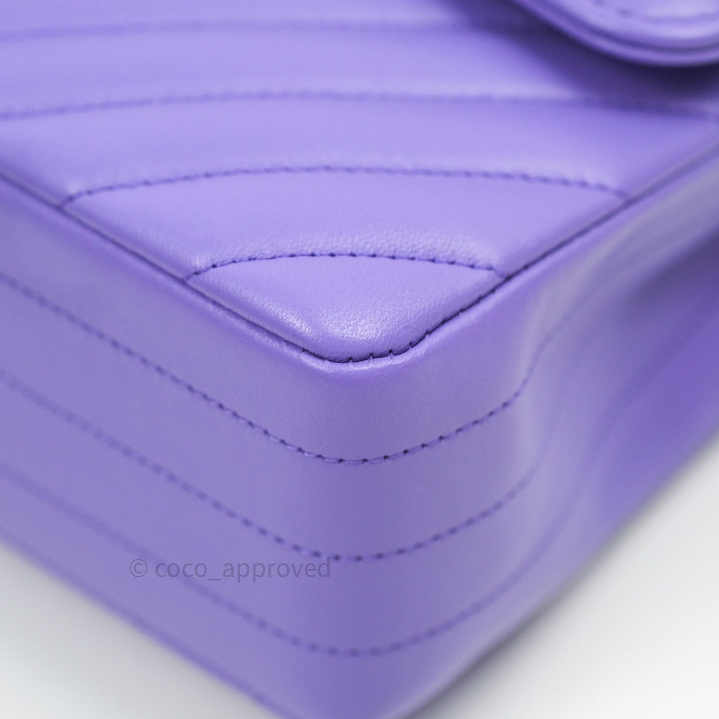 Chanel Classic Small S/M Flap Purple Lambskin Light Gold Hardware
