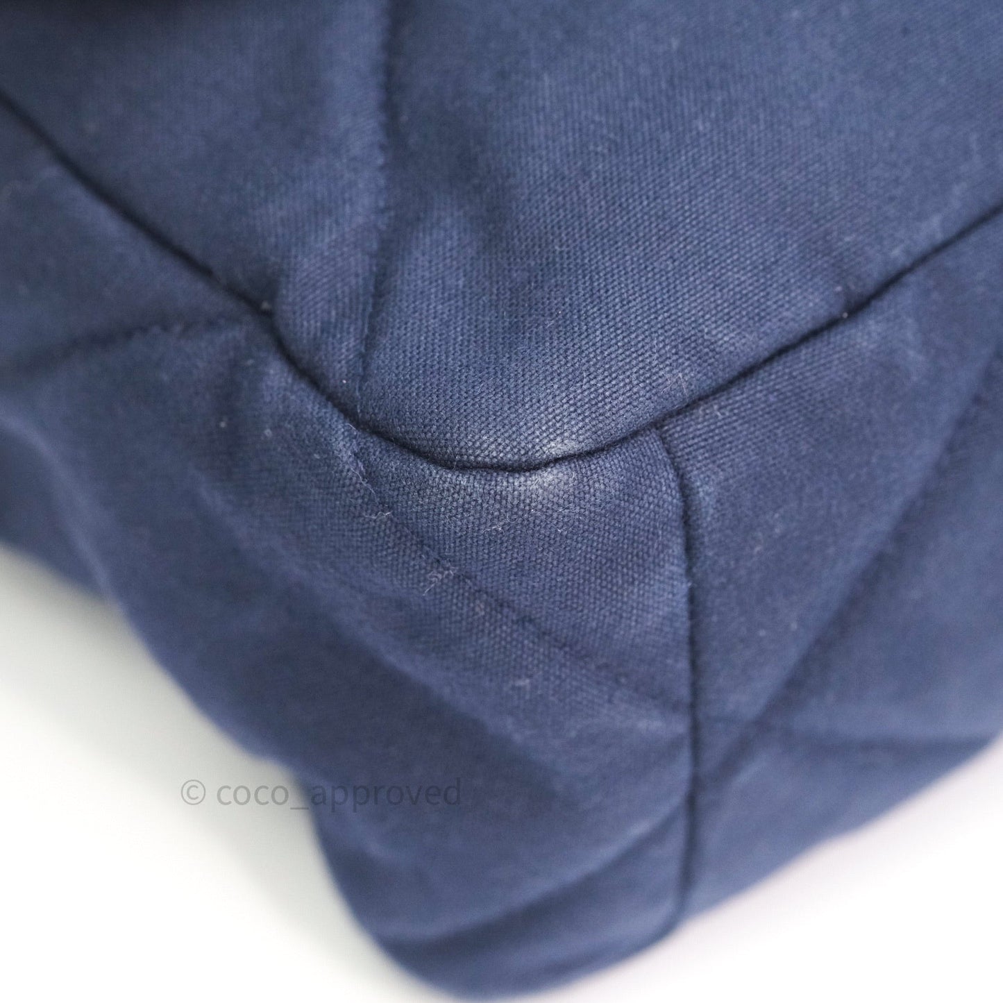 Chanel 19 Medium Canvas Navy Mixed Hardware