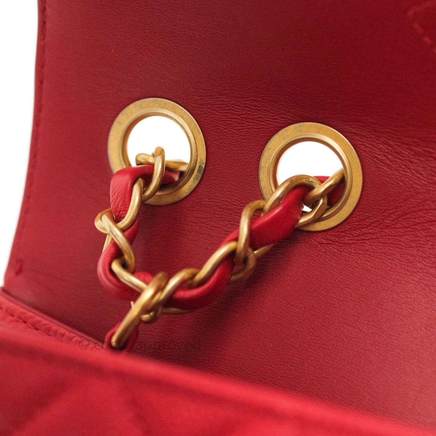 Chanel Quilted Medium CC Filigree Flap Red Caviar
