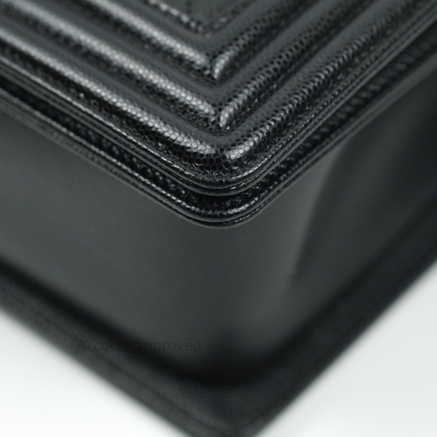 Chanel Boy Quilted Medium Black Caviar Ruthenium Hardware