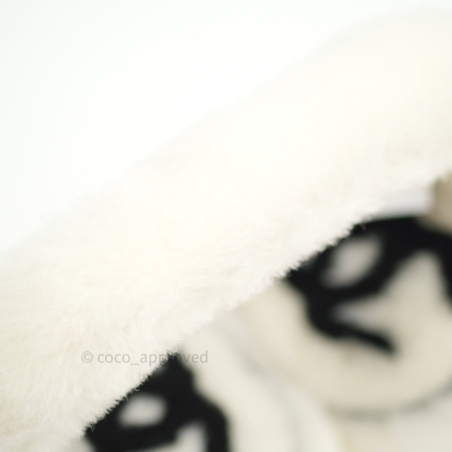 Chanel Shearling Cashmere Ivory Black Earmuffs