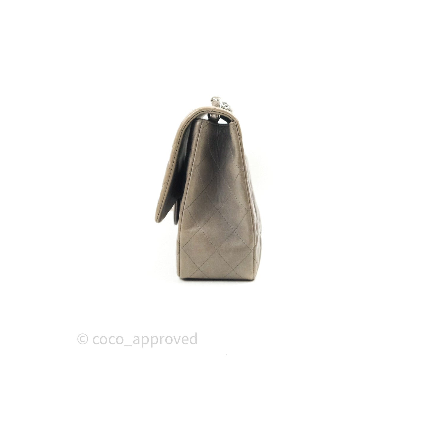 Chanel Jumbo Single Flap Grey Lambskin Silver Hardware⁣⁣