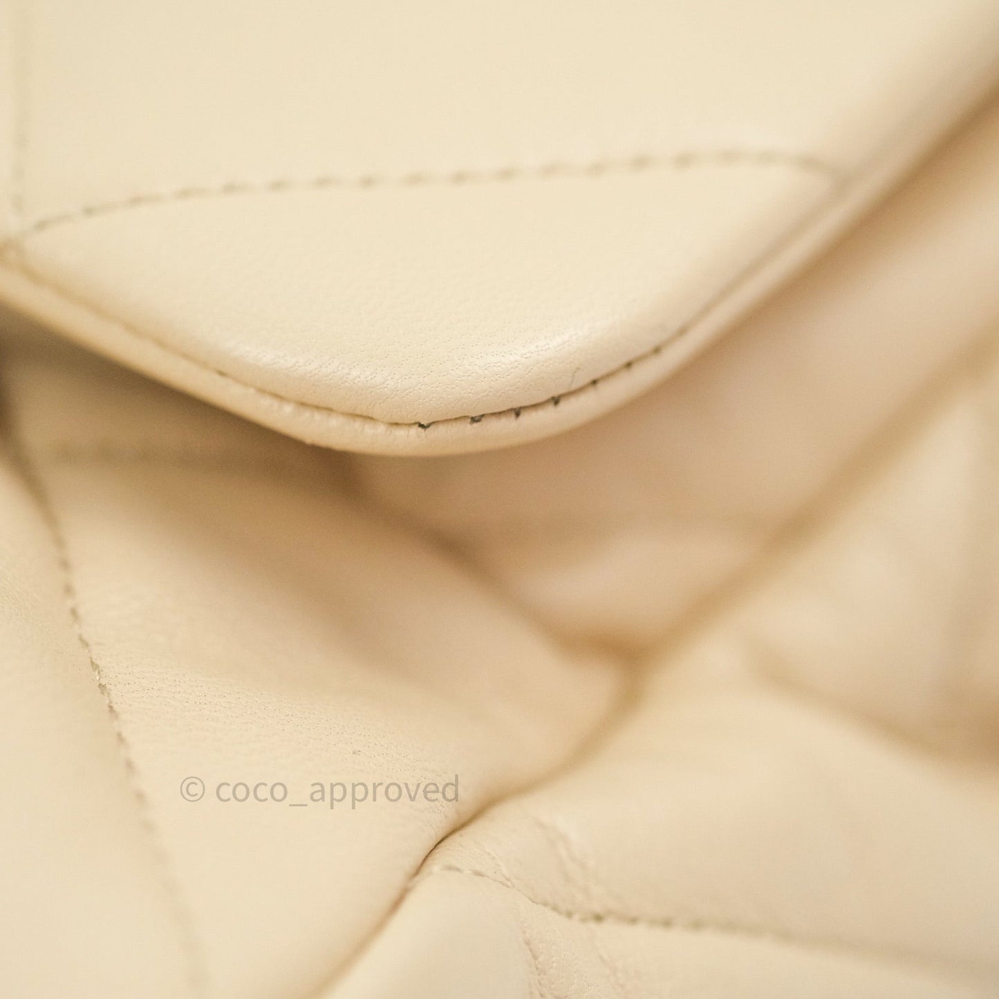 Chanel 19 Medium Beige Lambskin Mixed Hardware