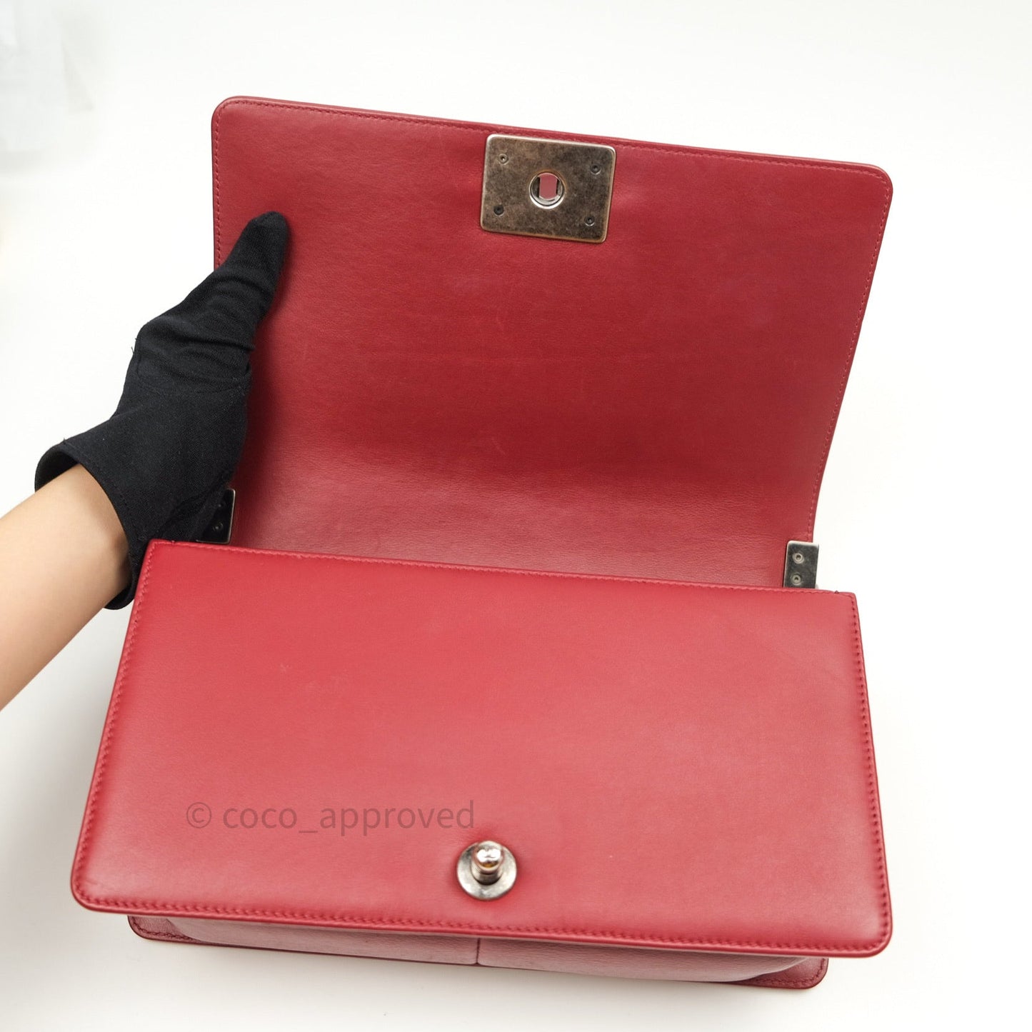 Chanel Boy Chevron Medium Red Calfskin Ruthenium Hardware