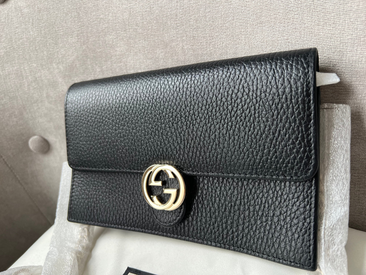 Luxury Gucci Black Interlocking Chain Wallet