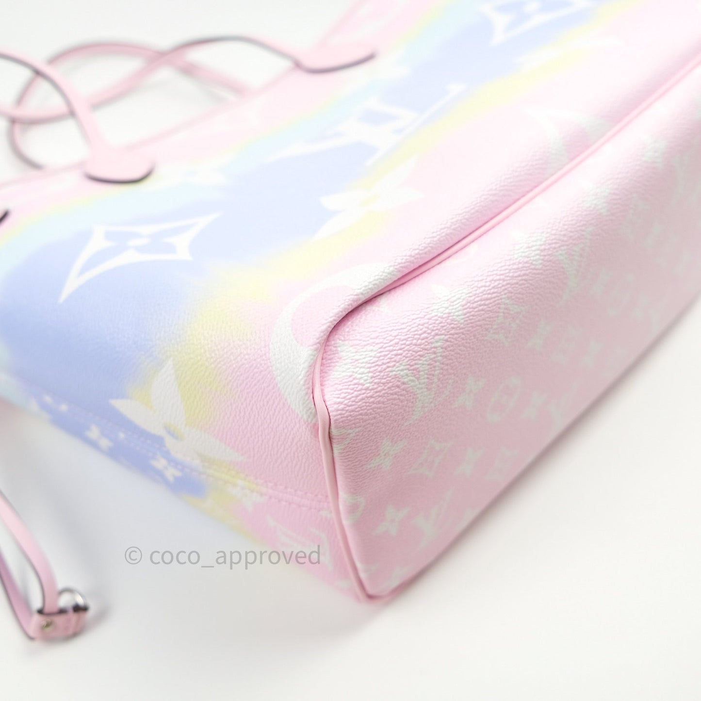 Louis Vuitton  Monogram Escale Neverfull MM Pastel
