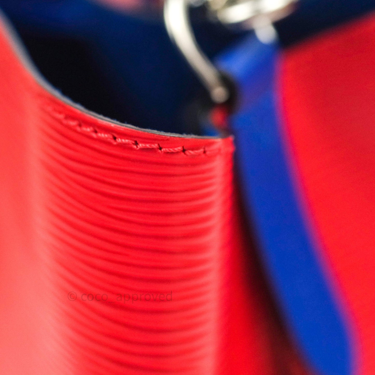 Louis Vuitton Neonoe Coquelicot Epi Leather⁣
