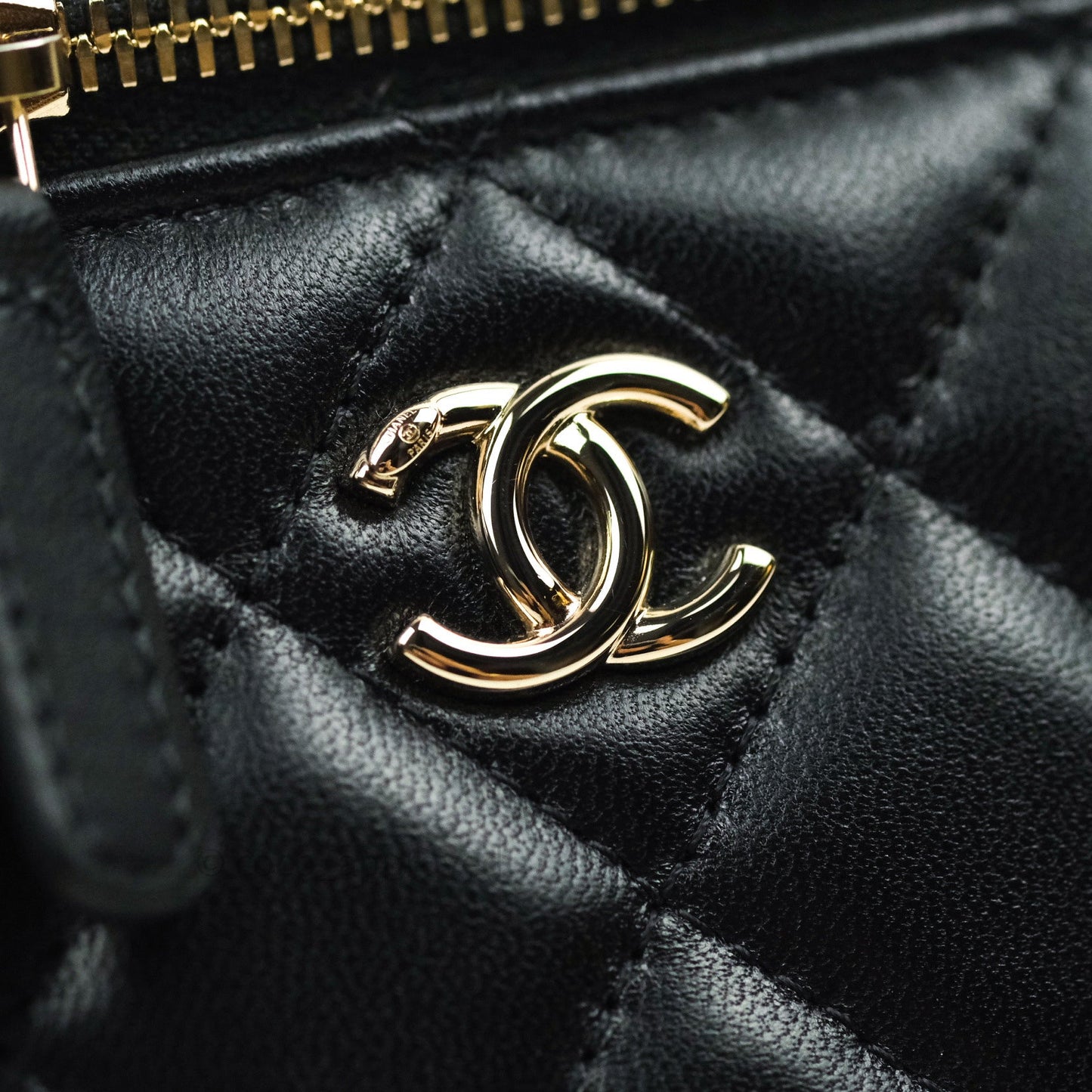 Chanel Vanity Rectangular Trendy Black Lambskin Gold Hardware