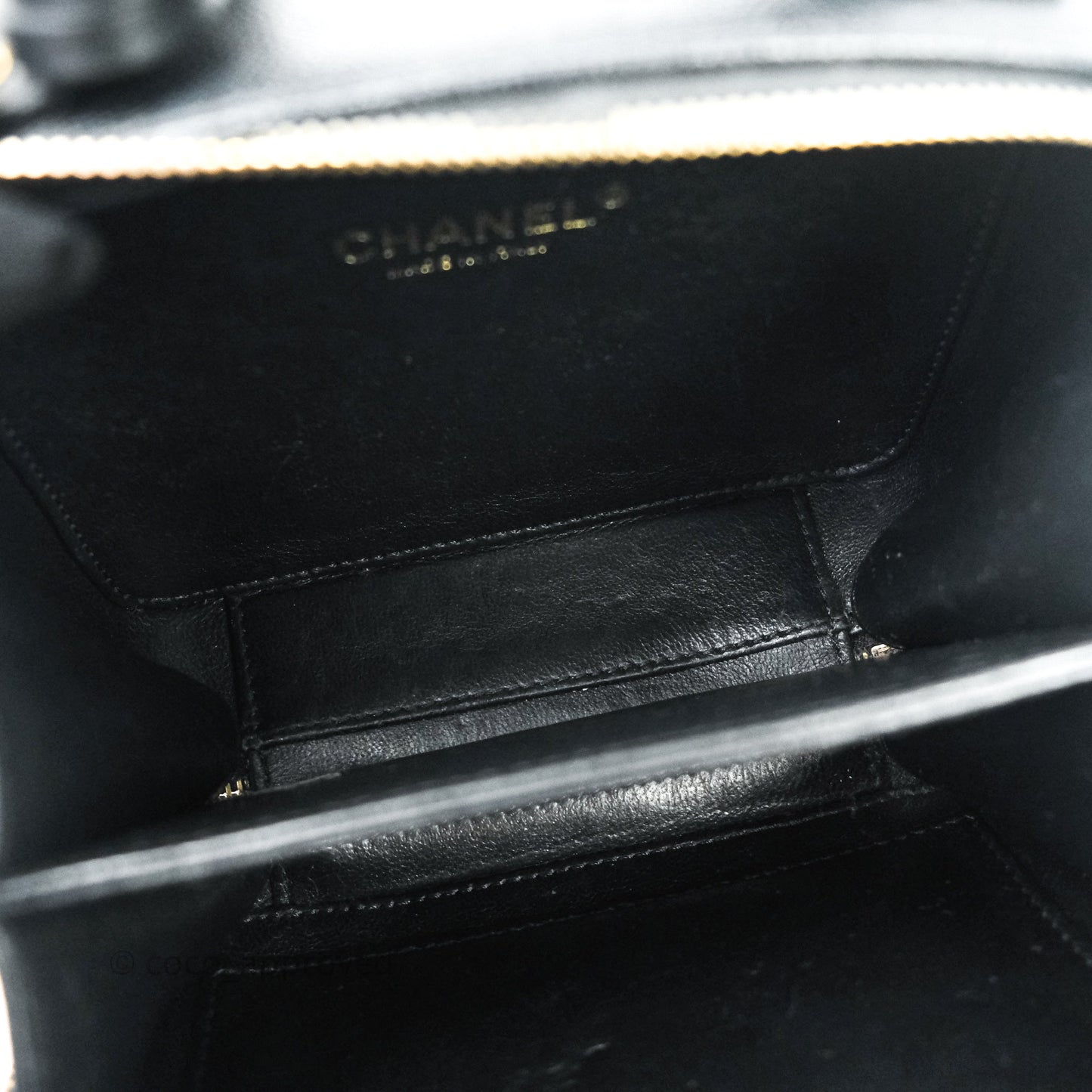 Chanel Quilted Small CC Filigree Vanity Case Black Caviar