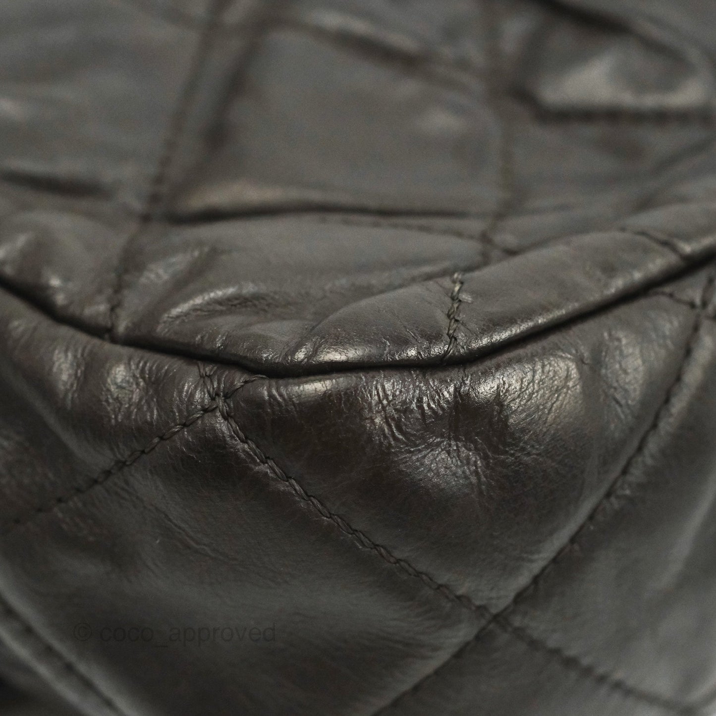 Chanel Chic Quilted Flap Bag Iridescent Dark Brown Calfskin Ruthenium Hardware