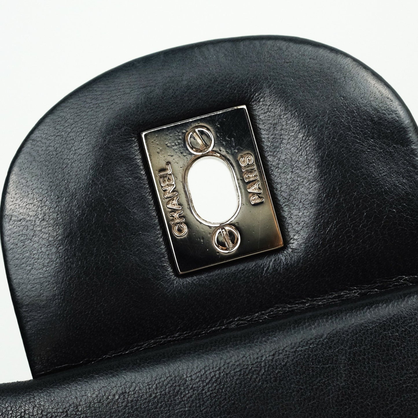 Chanel Classic Quilted Jumbo Single Flap Black Lambskin Silver Hardware⁣⁣