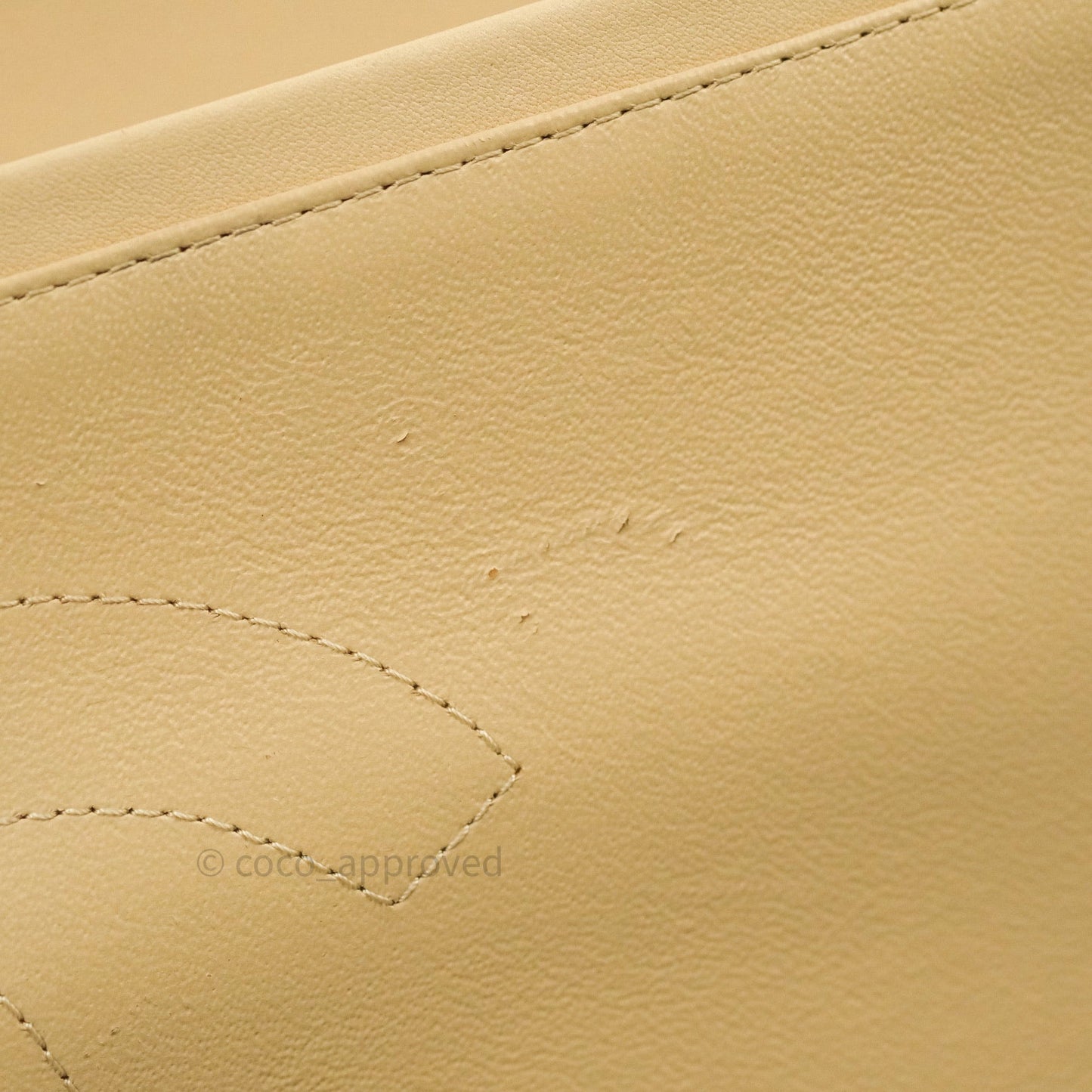 Chanel Classic Jumbo Double Flap Beige Lambskin Gold Hardware⁣⁣