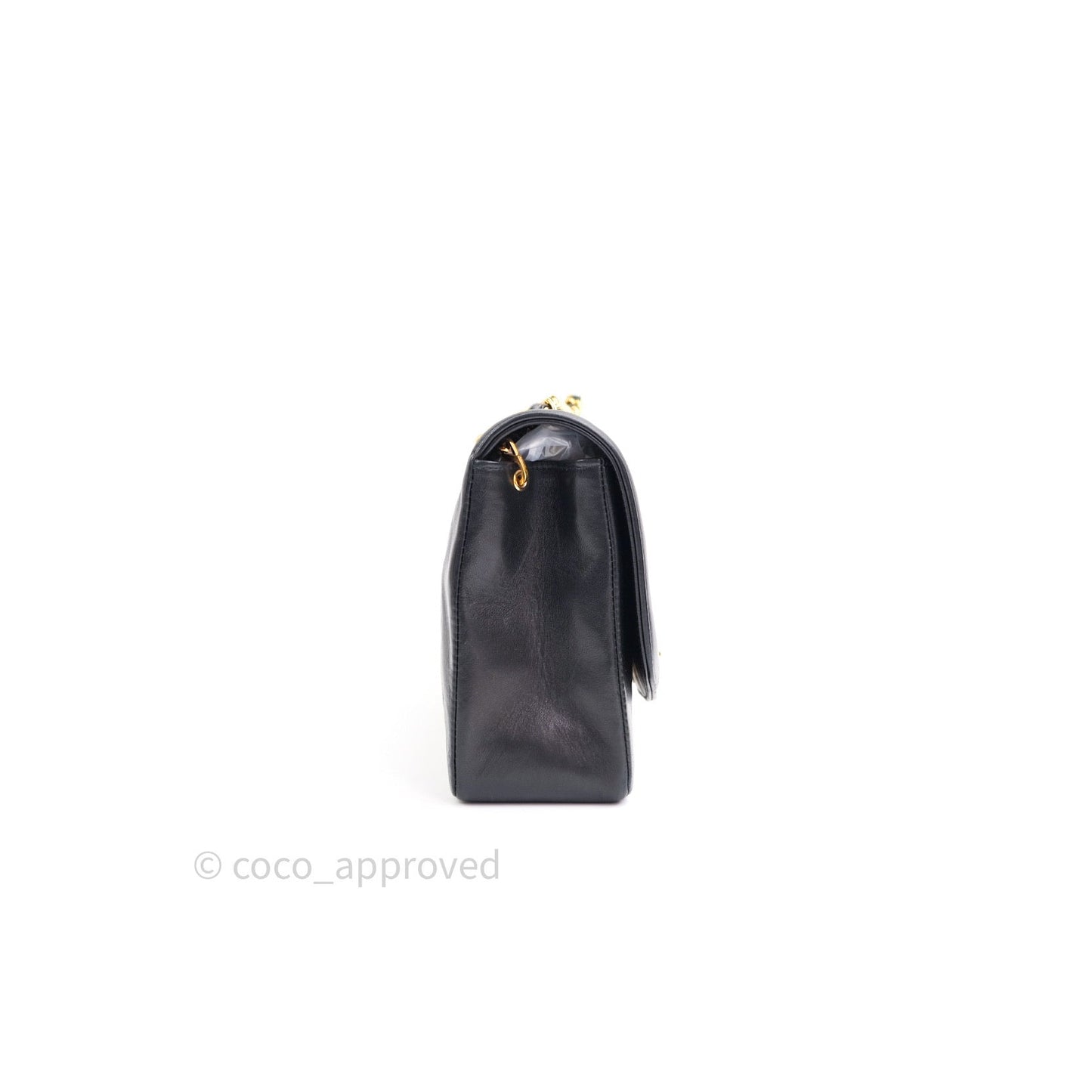 Chanel Black Quilted Lambskin Medium Vintage Classic Diana Flap Bag