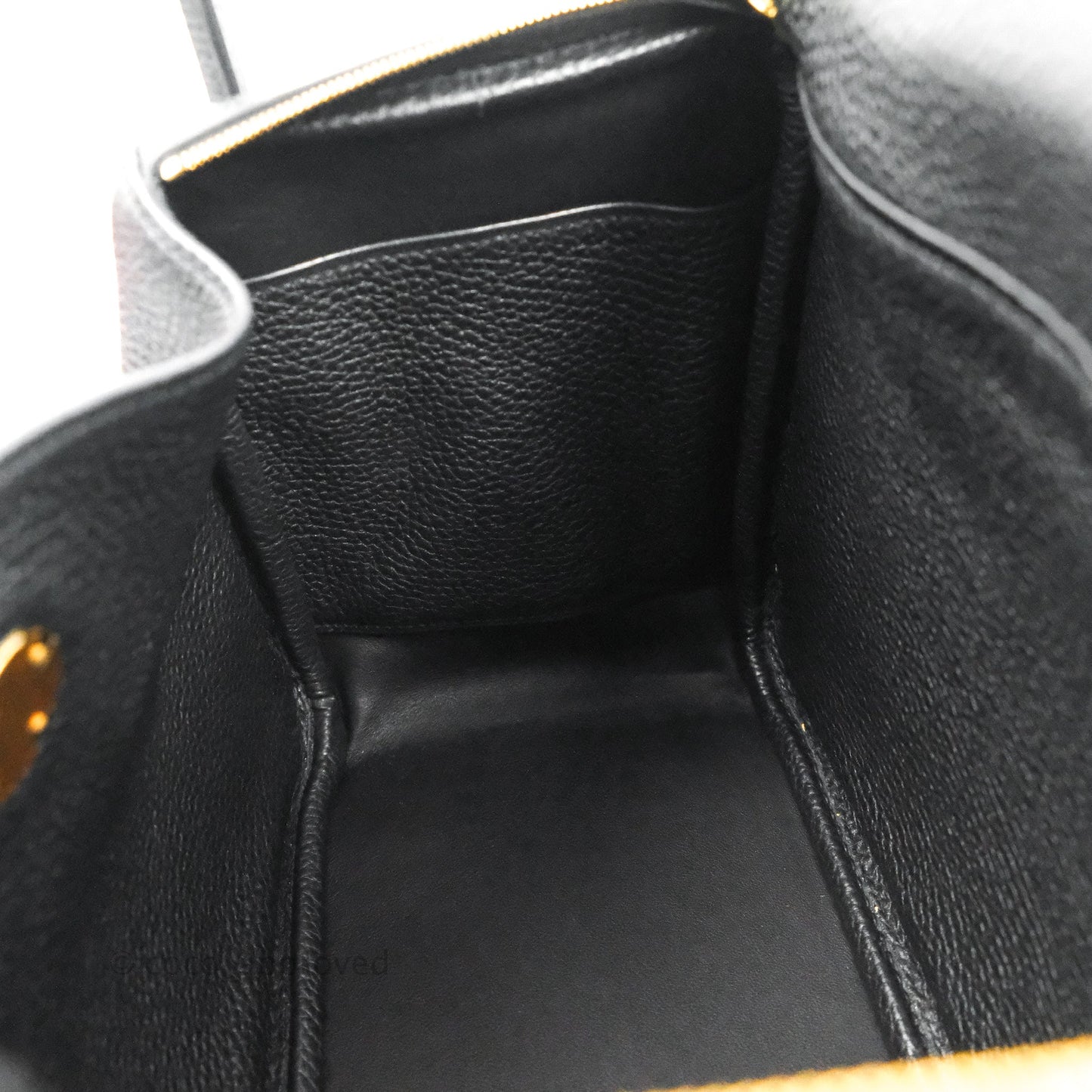 Hermès Lindy 26 Black Clemence Gold Hardware