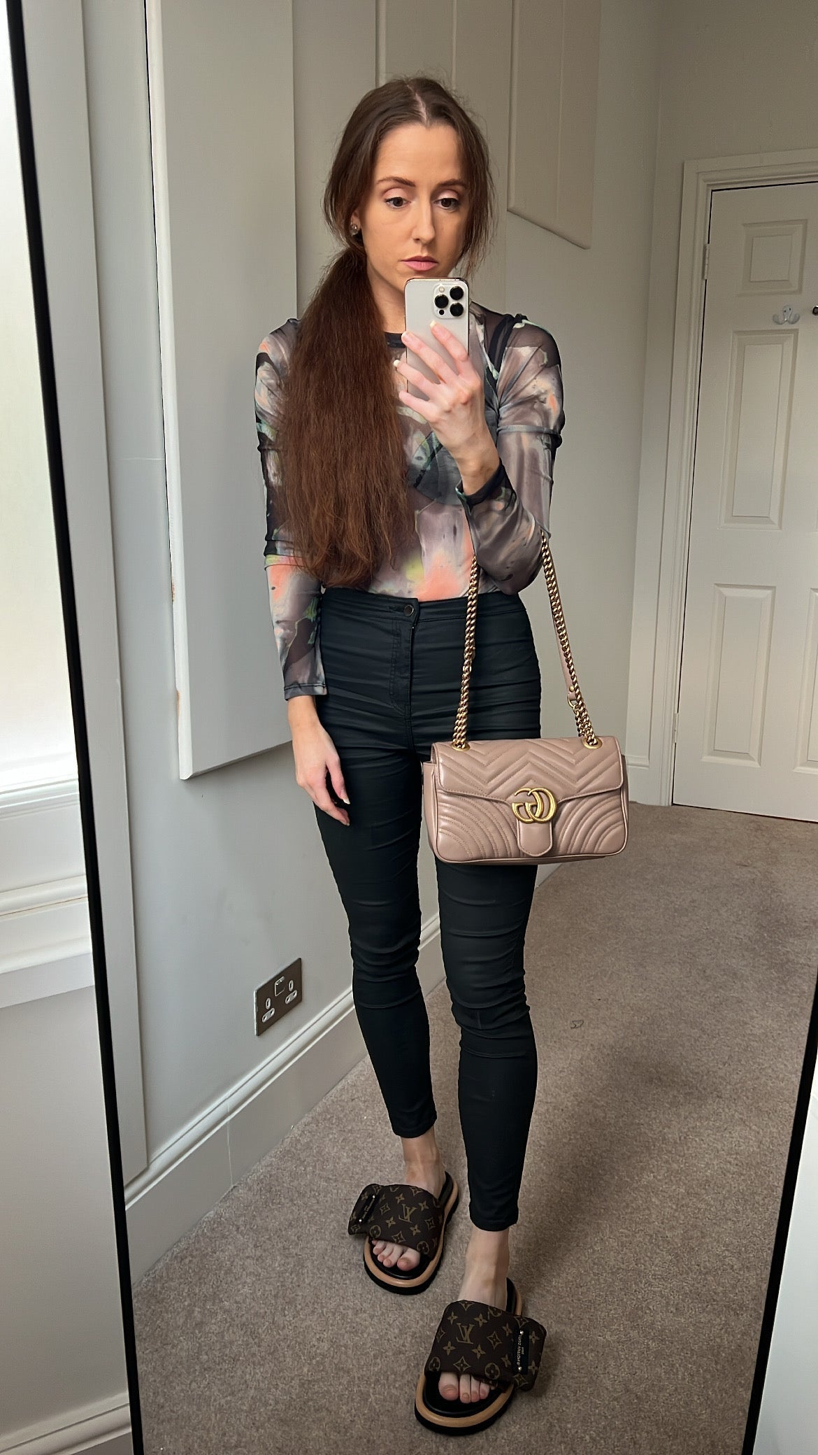 Luxury Gucci GG Dusty Pink Marmont Small Shoulder Bag ( 1800)