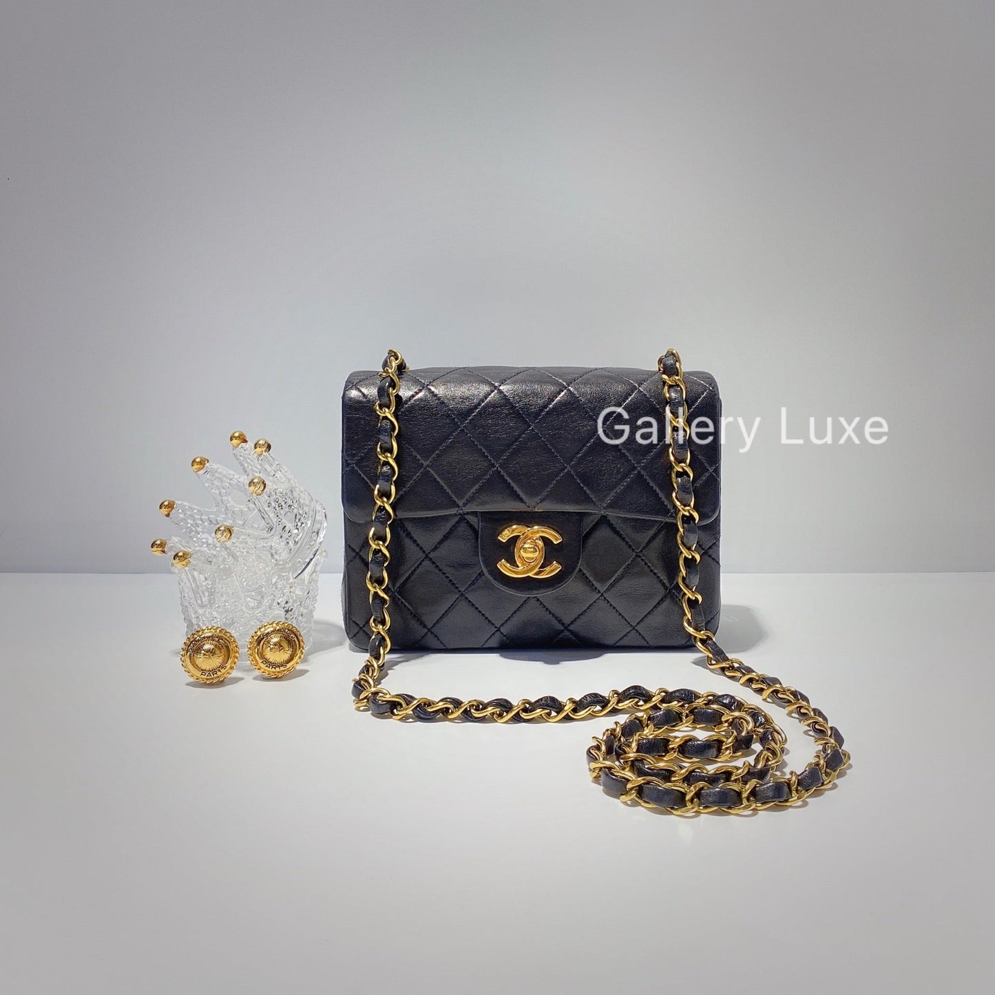 No.2464-Chanel Vintage Lambskin Classic Mini 17cm