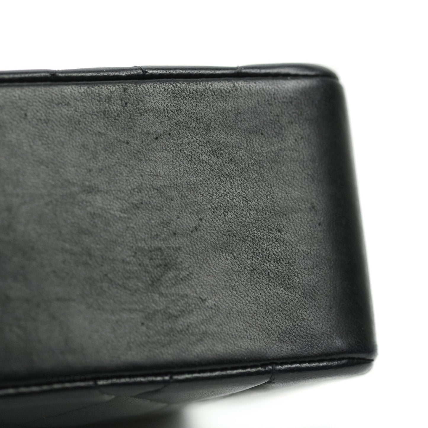 Chanel Black Quilted Lambskin Medium Vintage Classic Diana Flap Bag