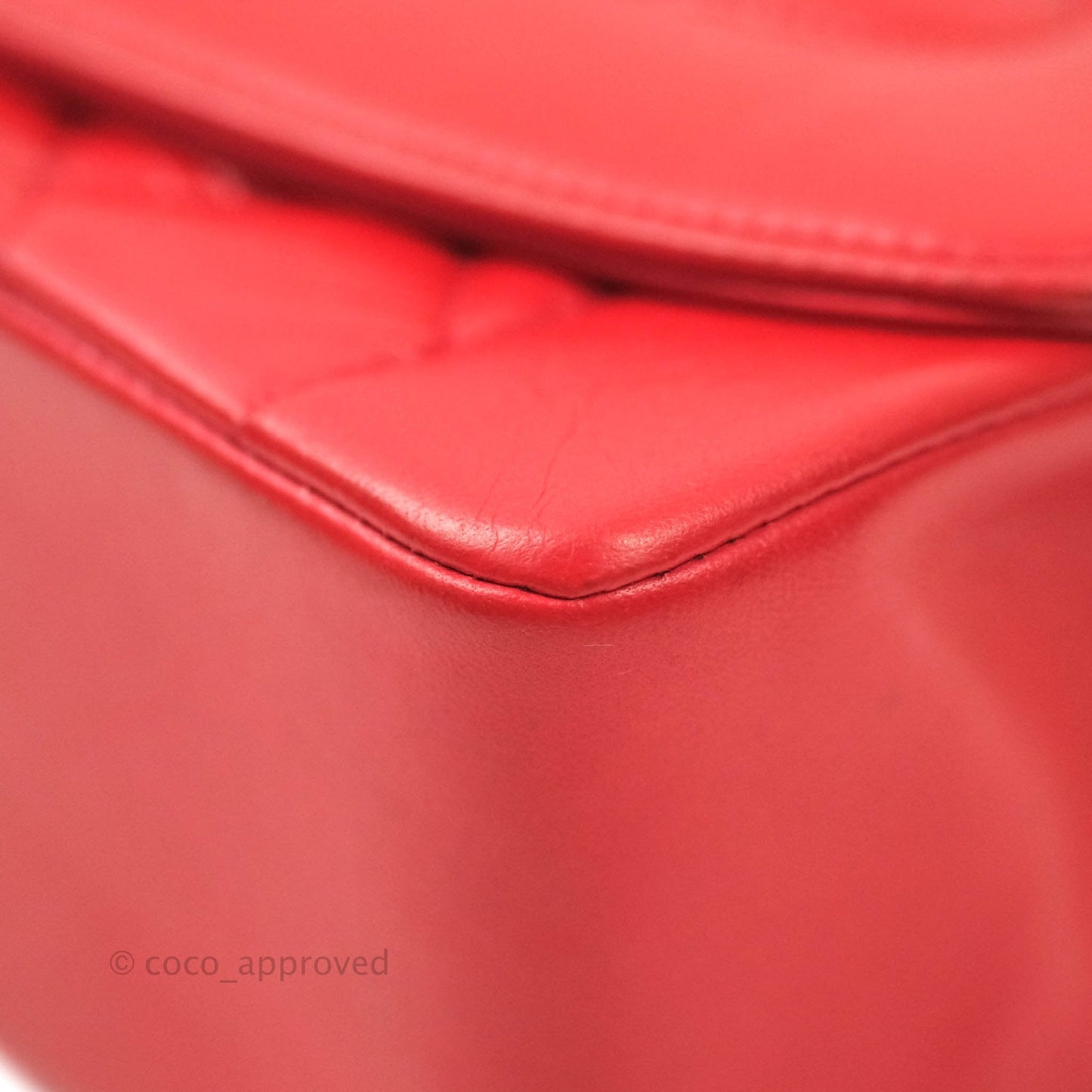 Chanel Red Quilted Lambskin Medium Vintage Classic Diana Flap Bag