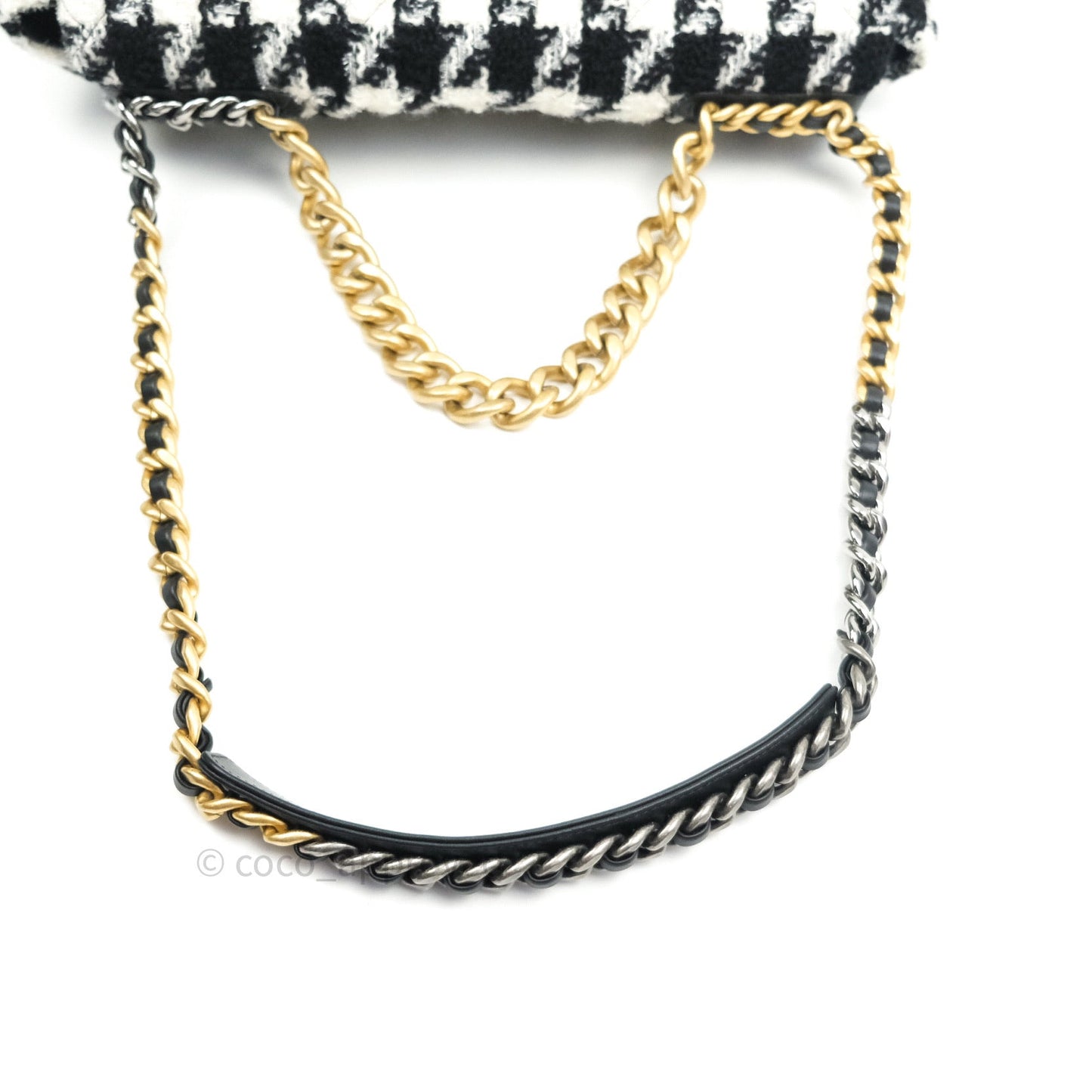 Chanel 19 Maxi Tweed White Black Houndstooth Mixed Hardware 19K