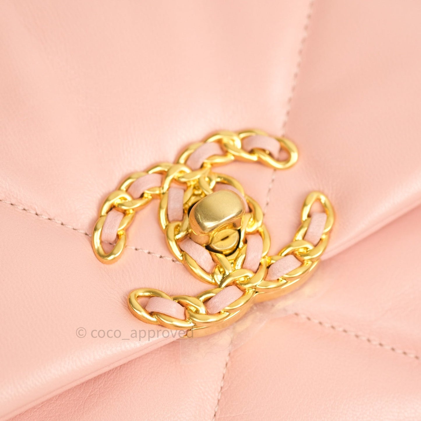 Chanel 19 Small Goatskin Rose Pink Mixed Hardware