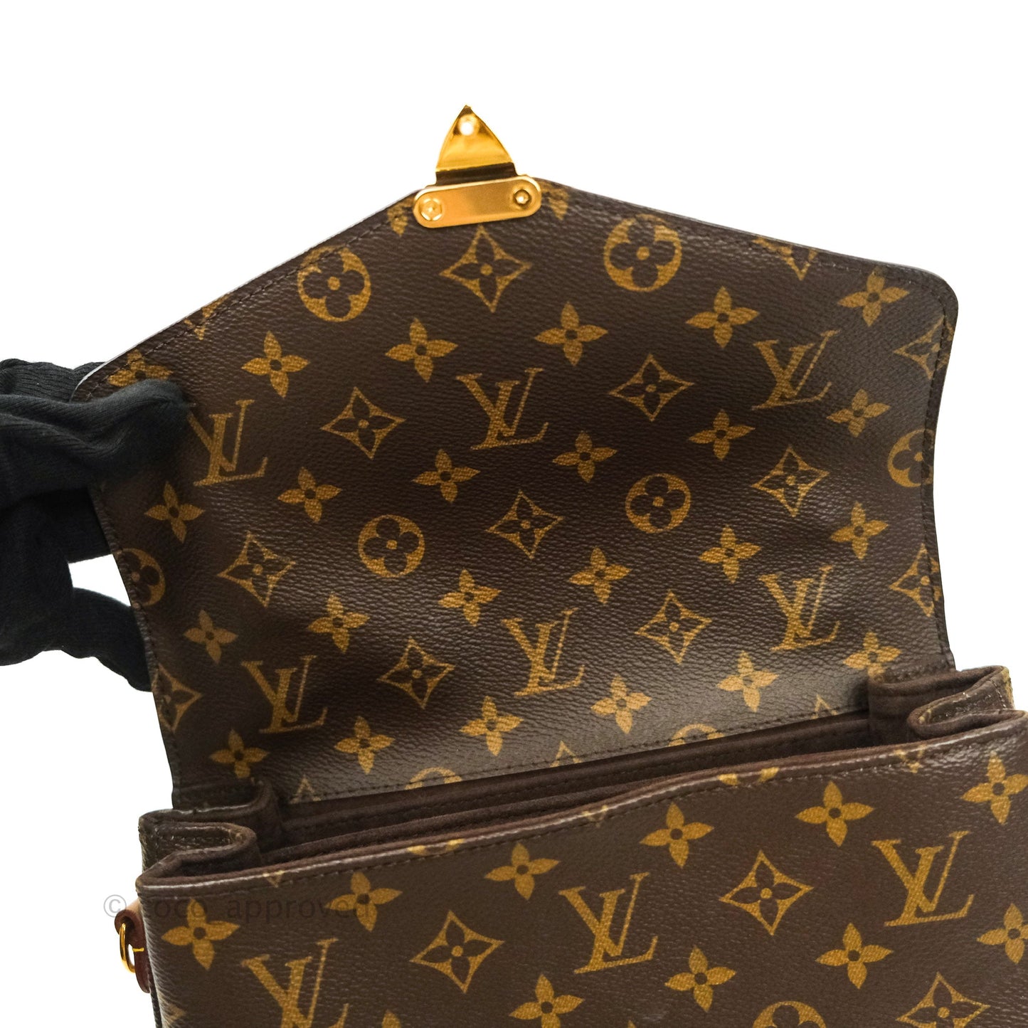 Louis Vuitton Monogram Pochette Metis