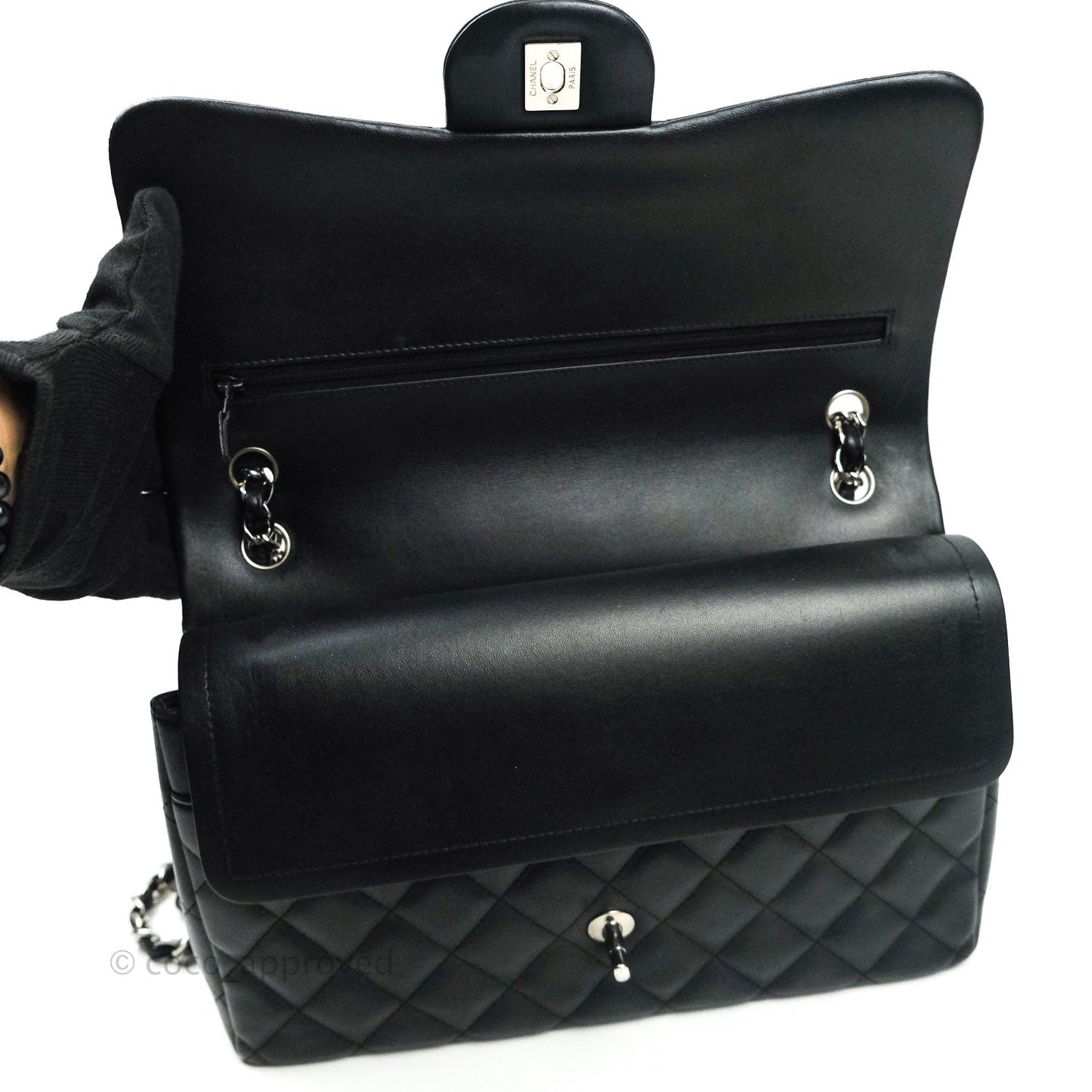 Chanel Jumbo Double Flap Black Lambskin Silver Hardware⁣⁣