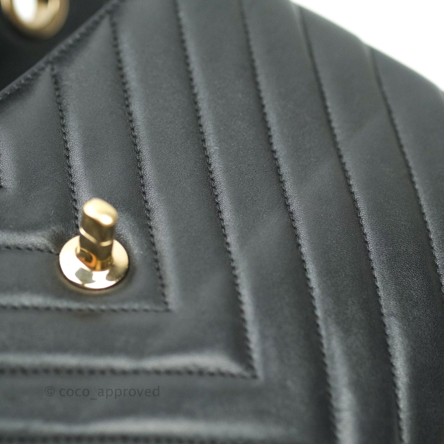 Chanel Trendy CC Chevron Small Black Lambskin Gold Hardware