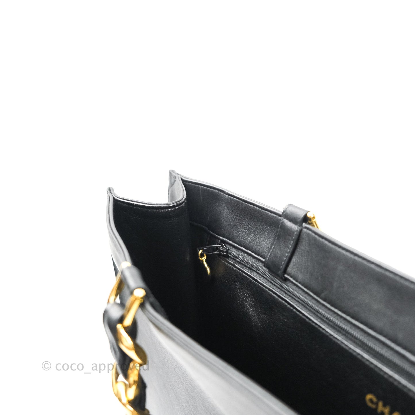 Chanel Vintage CC Chunky Chain Calfskin XL Tote 24K Gold Hardware