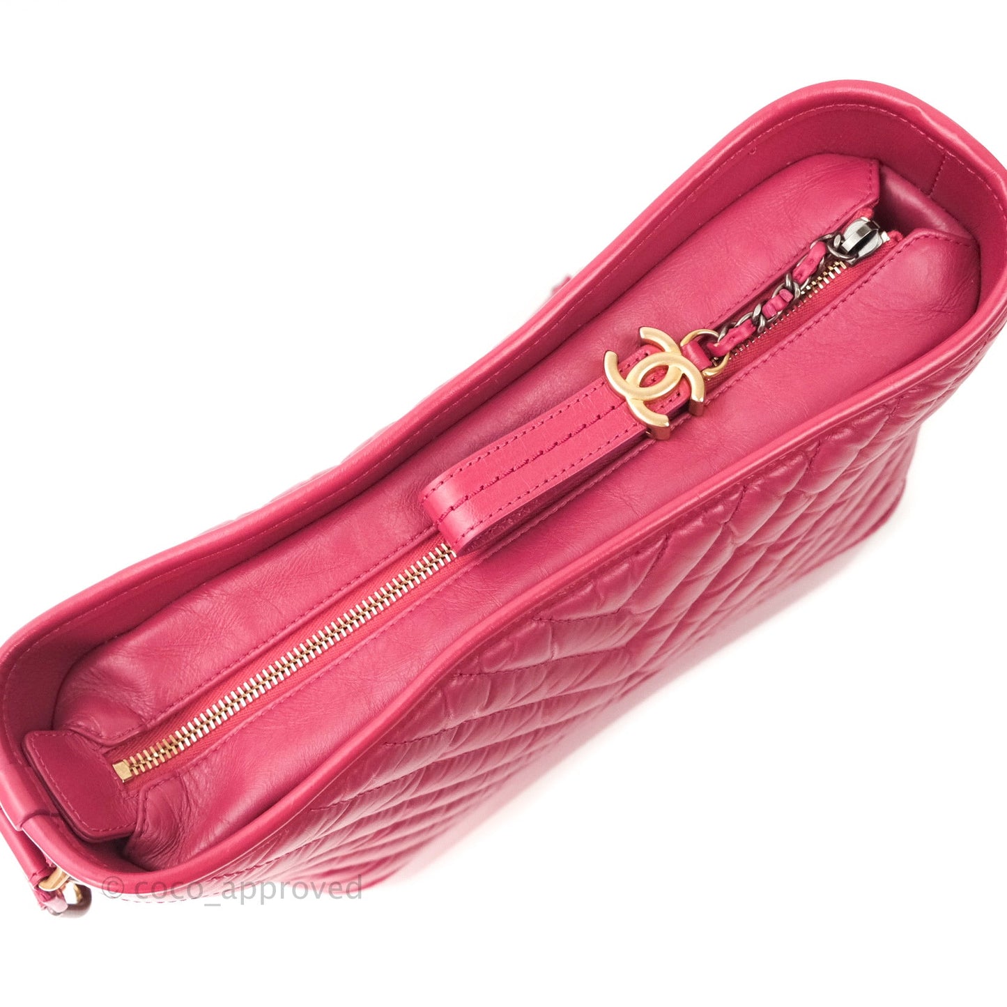 Chanel Chevron Medium Gabrielle Hobo Pink Aged Calfskin Mixed Hardware