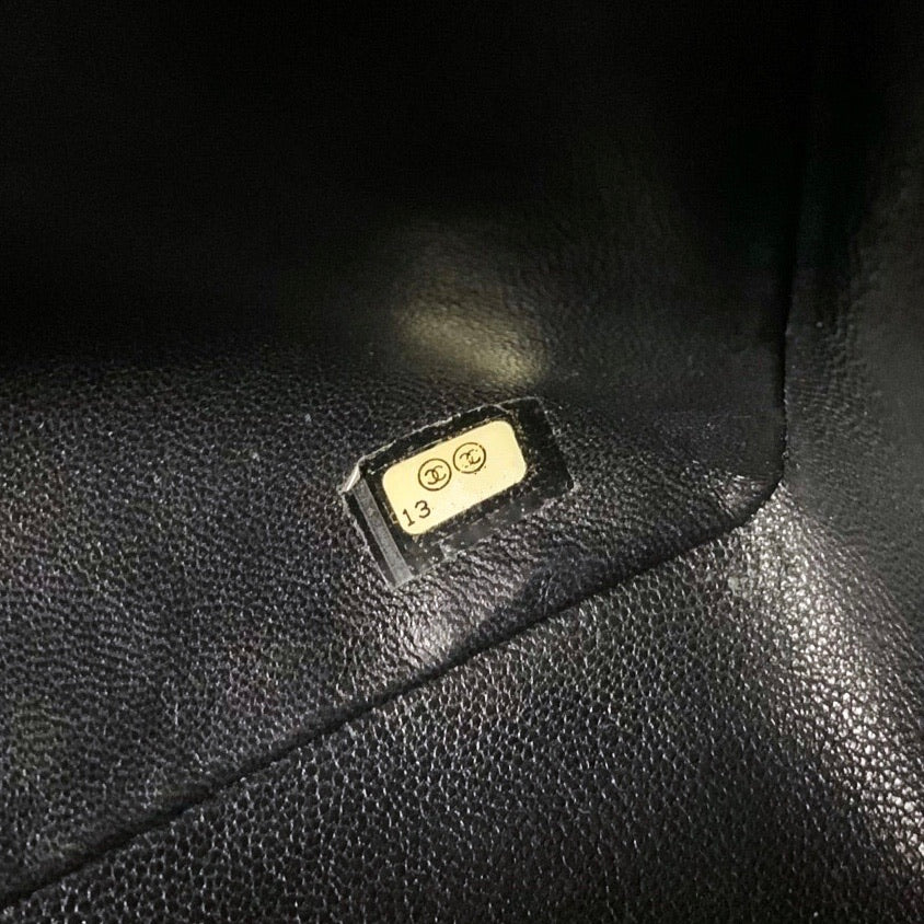 Chanel Classic Maxi Single Flap Quilted Black Caviar Silver Hardware