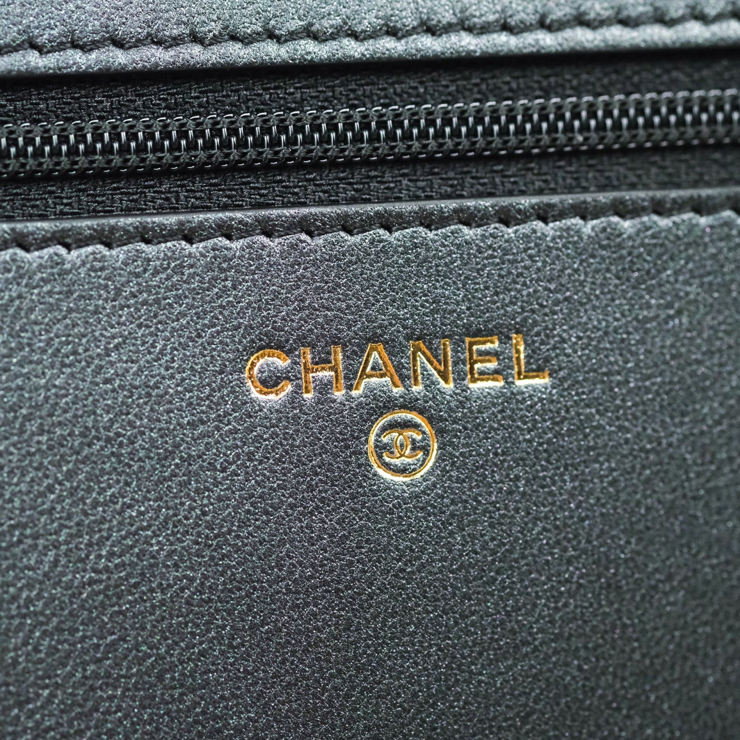 Chanel Quilted Black Iridescent Lambskin Pearl Wallet On Chain WOC