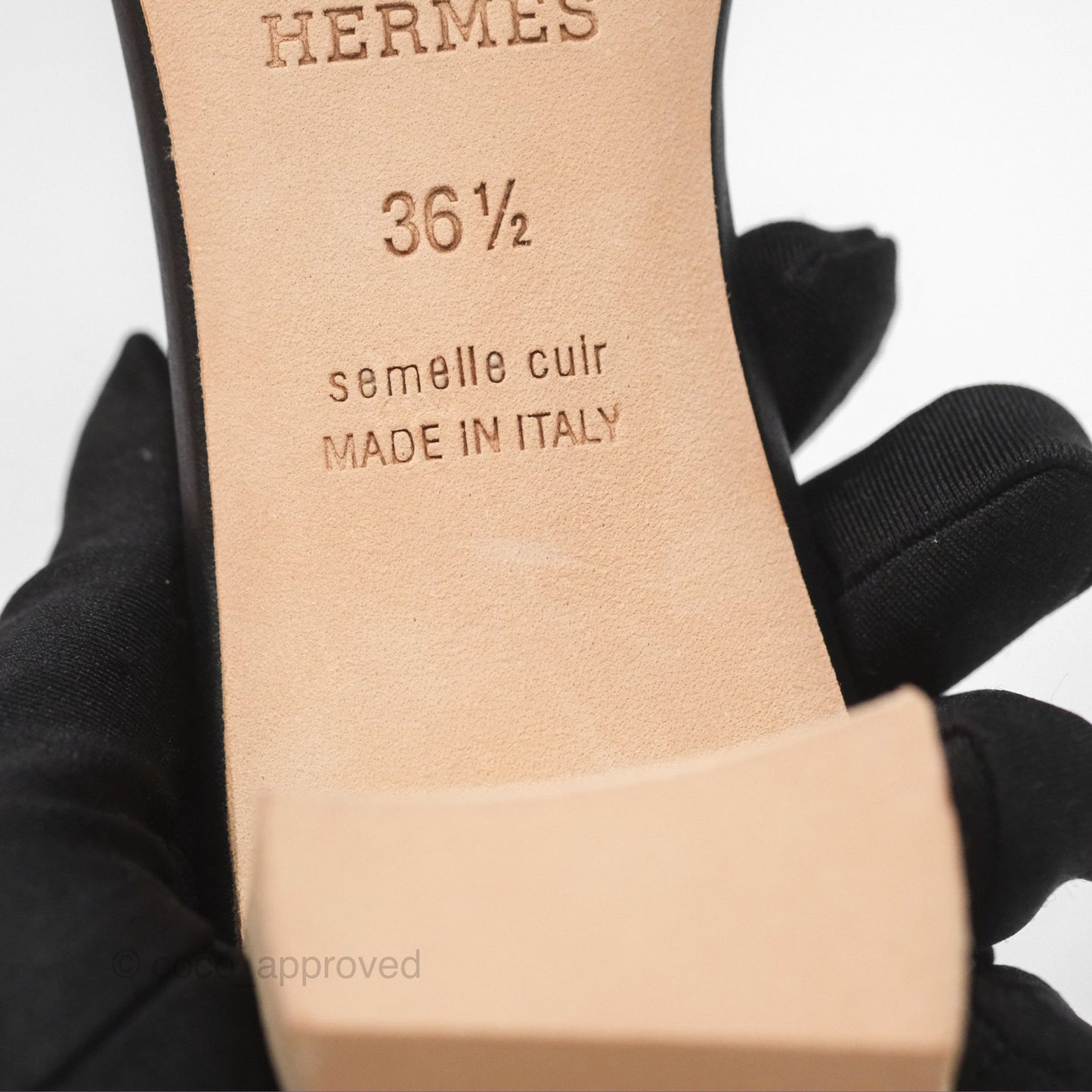 Hermès Oasis Noir 89 Sandals Size 36.5