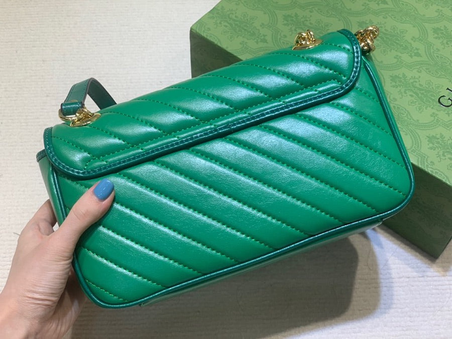 Luxury Gucci GG Marmont Small Shoulder Bag