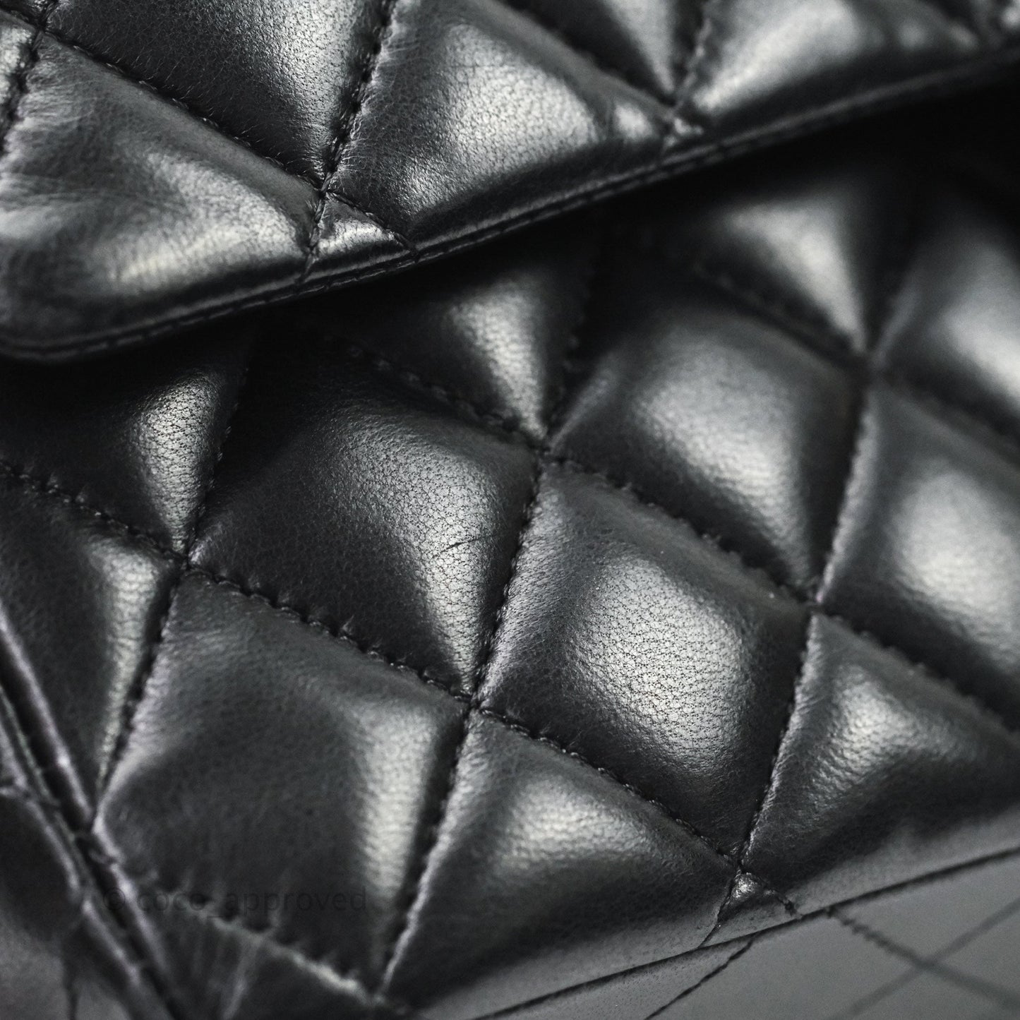 Chanel Classic M/L Medium Double Flap Bag Black Lambskin Gold Hardware