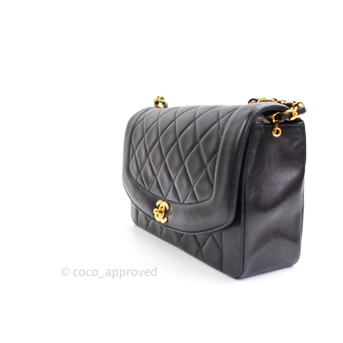 Chanel Black Quilted Lambskin Medium Vintage Classic Diana Flap Bag