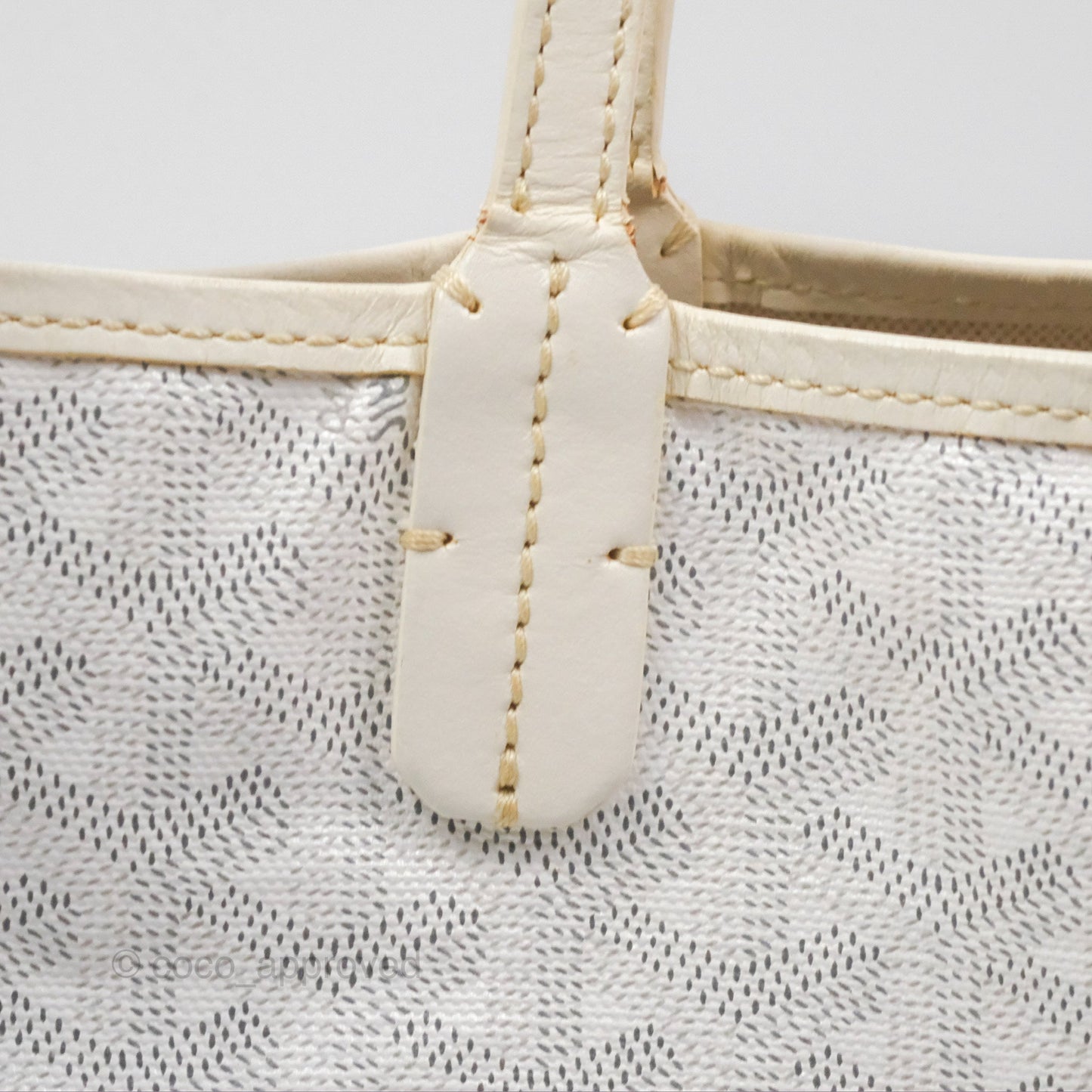 Goyard St Louis Tote PM ⁣⁣⁣⁣⁣⁣⁣⁣⁣⁣⁣⁣⁣⁣⁣⁣⁣⁣⁣⁣White Goyardine Canvas