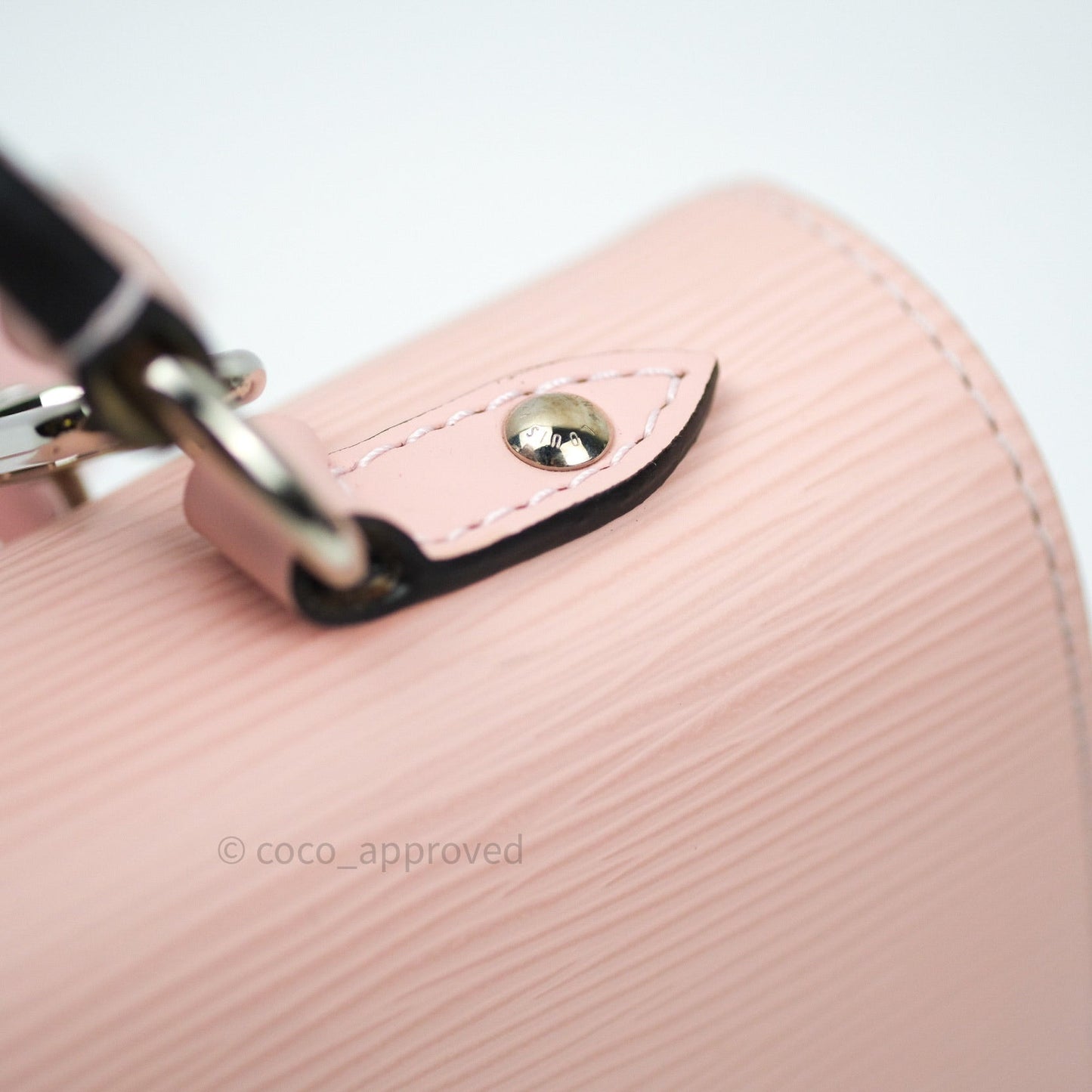 Louis Vuitton Epi Cluny MM Rose Ballerine