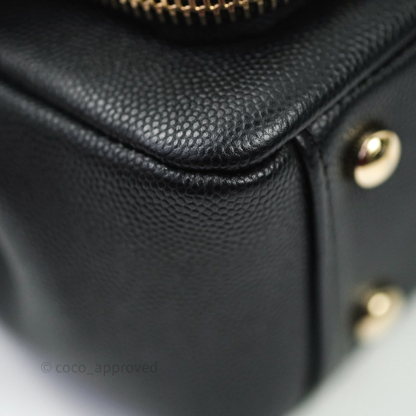 Chanel Quilted Medium Business Affinity Flap Black Caviar Light Gold Hardware