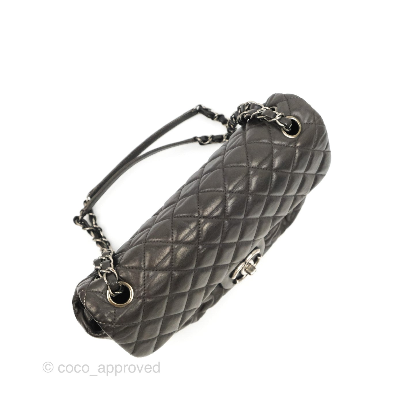 Chanel Chic Quilted Flap Bag Iridescent Dark Brown Calfskin Ruthenium Hardware