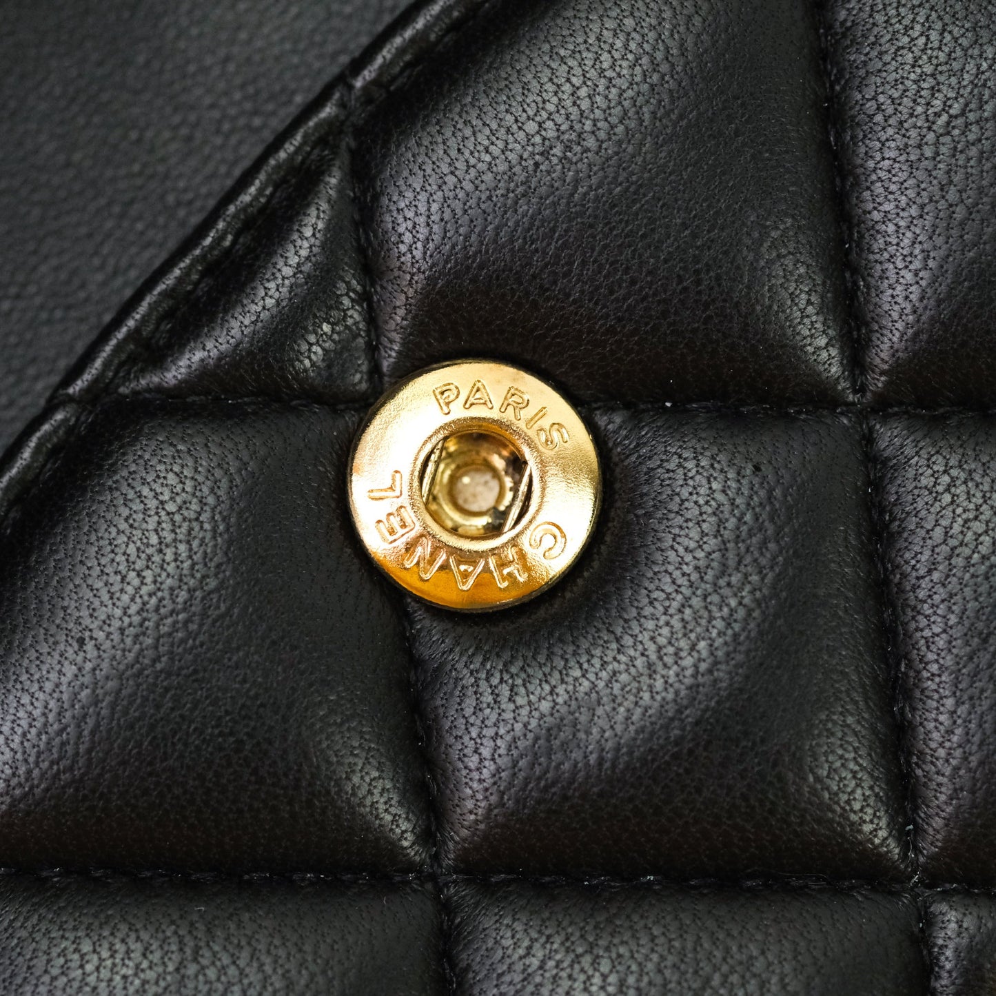 Chanel Classic M/L Medium Double Flap Bag Black Lambskin Gold Hardware