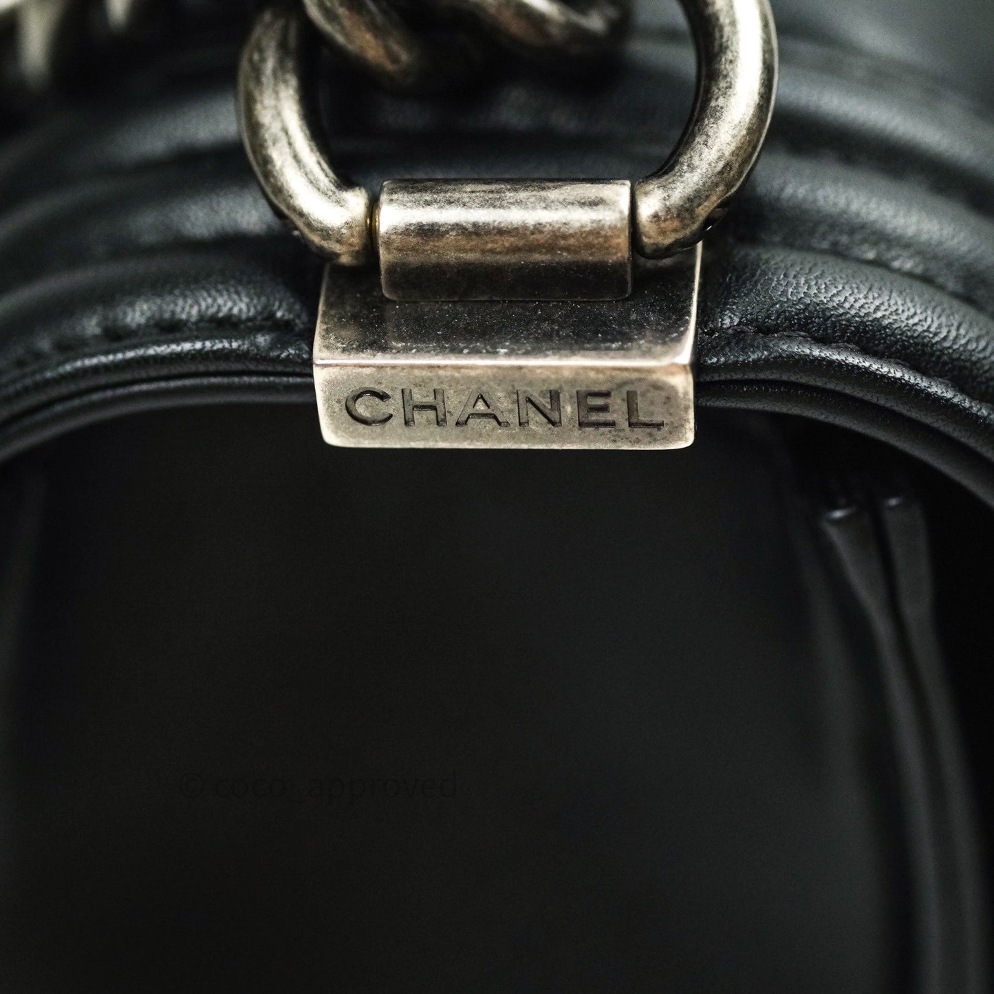 Chanel Quilted Boy New Medium Black Calfskin Ruthenium Hardware