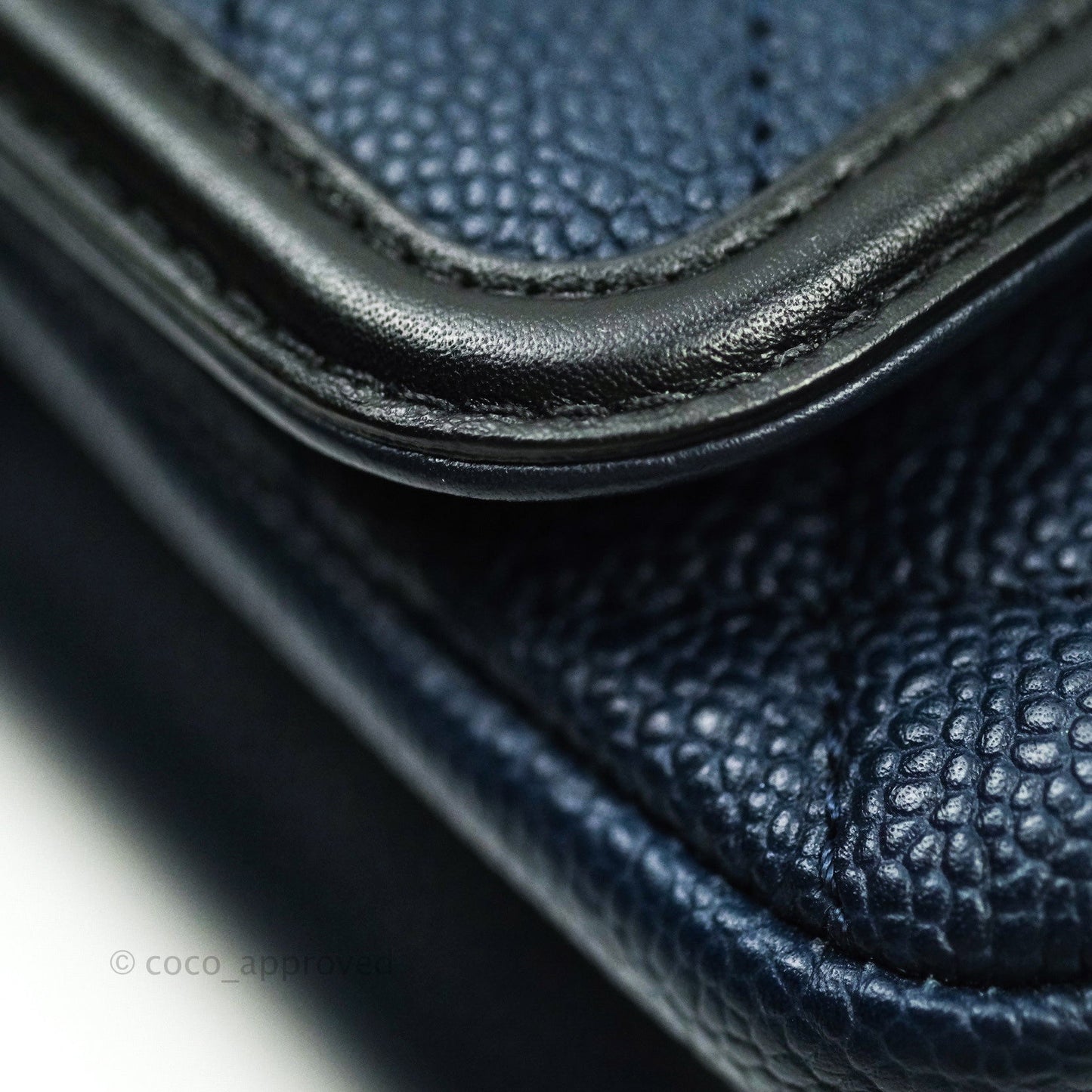 Chanel Quilted Medium CC Filigree Flap Navy Caviar