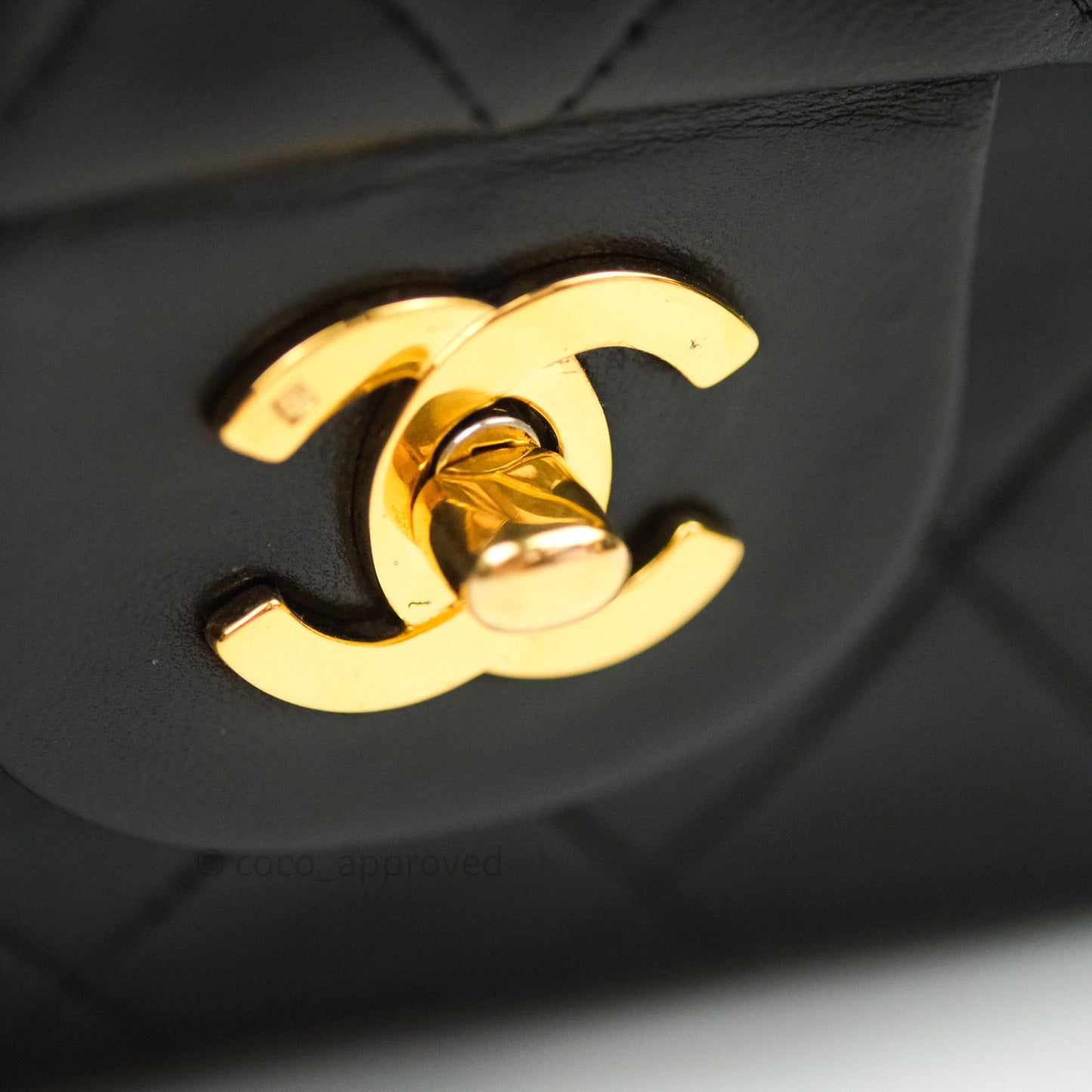 Chanel Classic Vintage Double Flap M/L Black Lambskin Gold Hardware