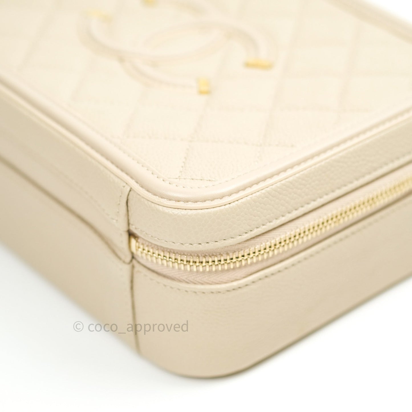 Chanel Quilted Medium CC Filigree Vanity Case Light Beige Caviar Gold Hardware