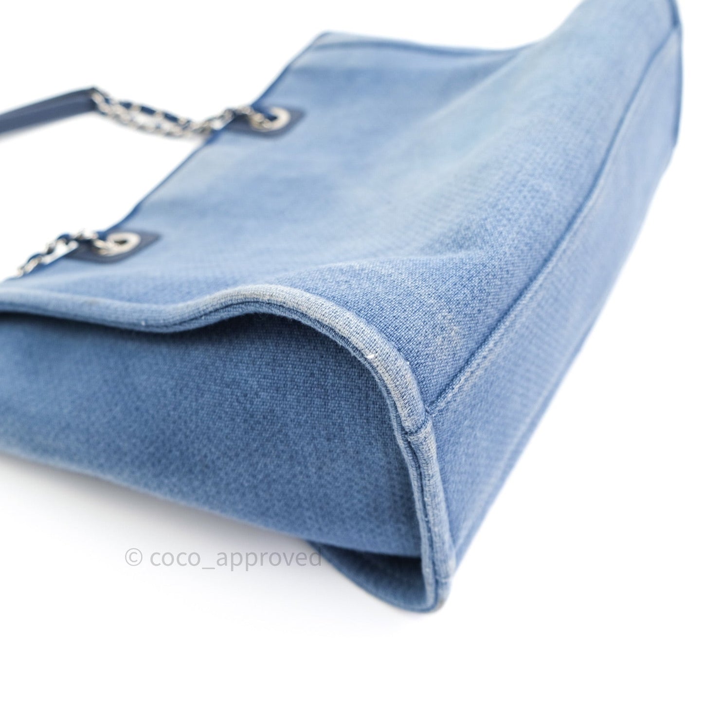 Chanel Canvas Deauville Medium Tote Blue